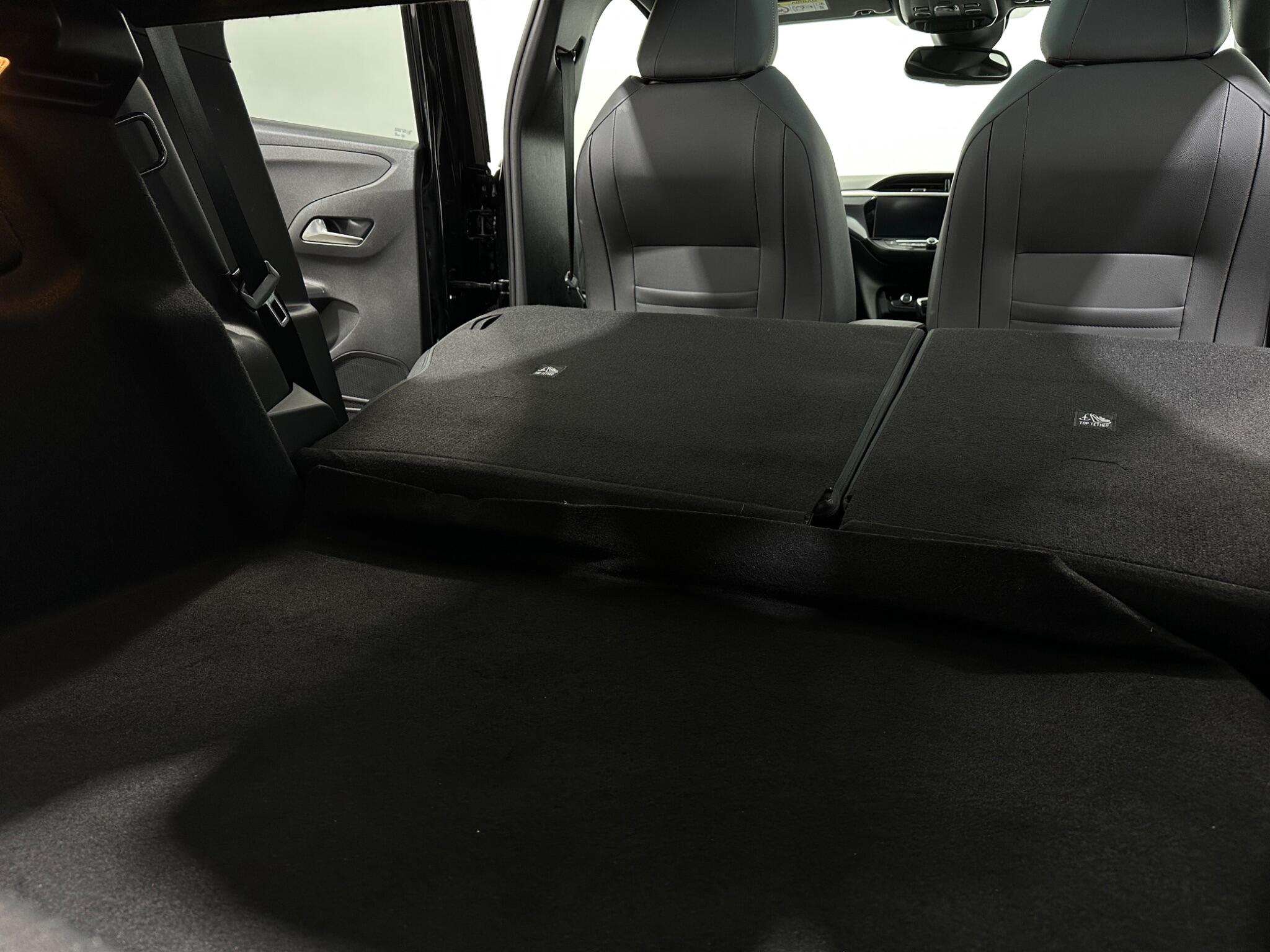 Vauxhall Corsa view 45