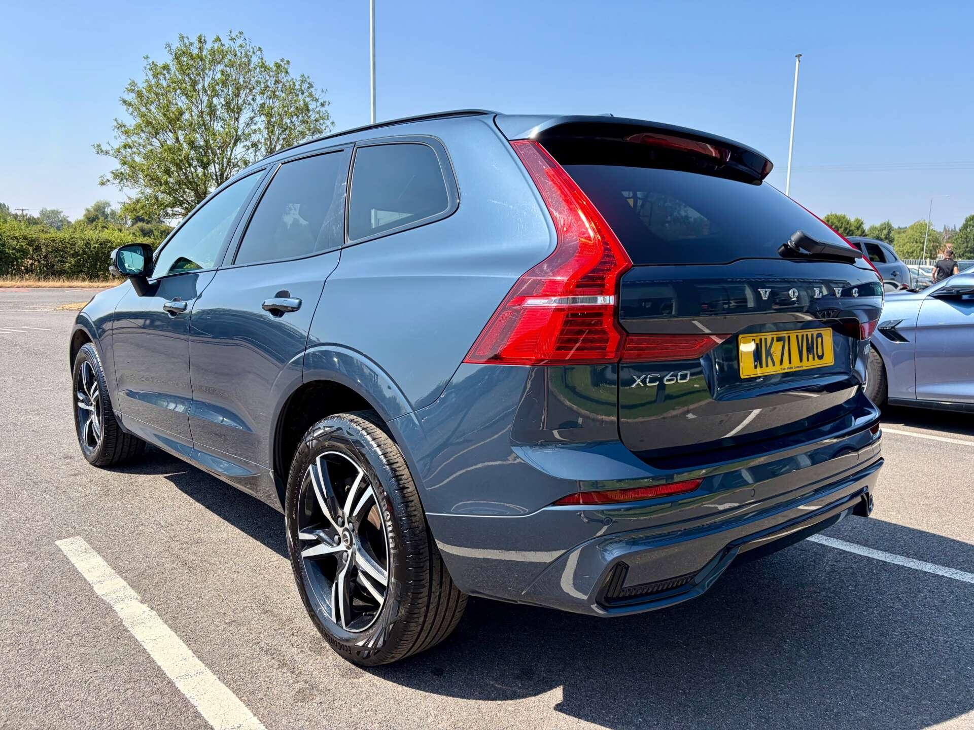 Volvo XC60 view 6