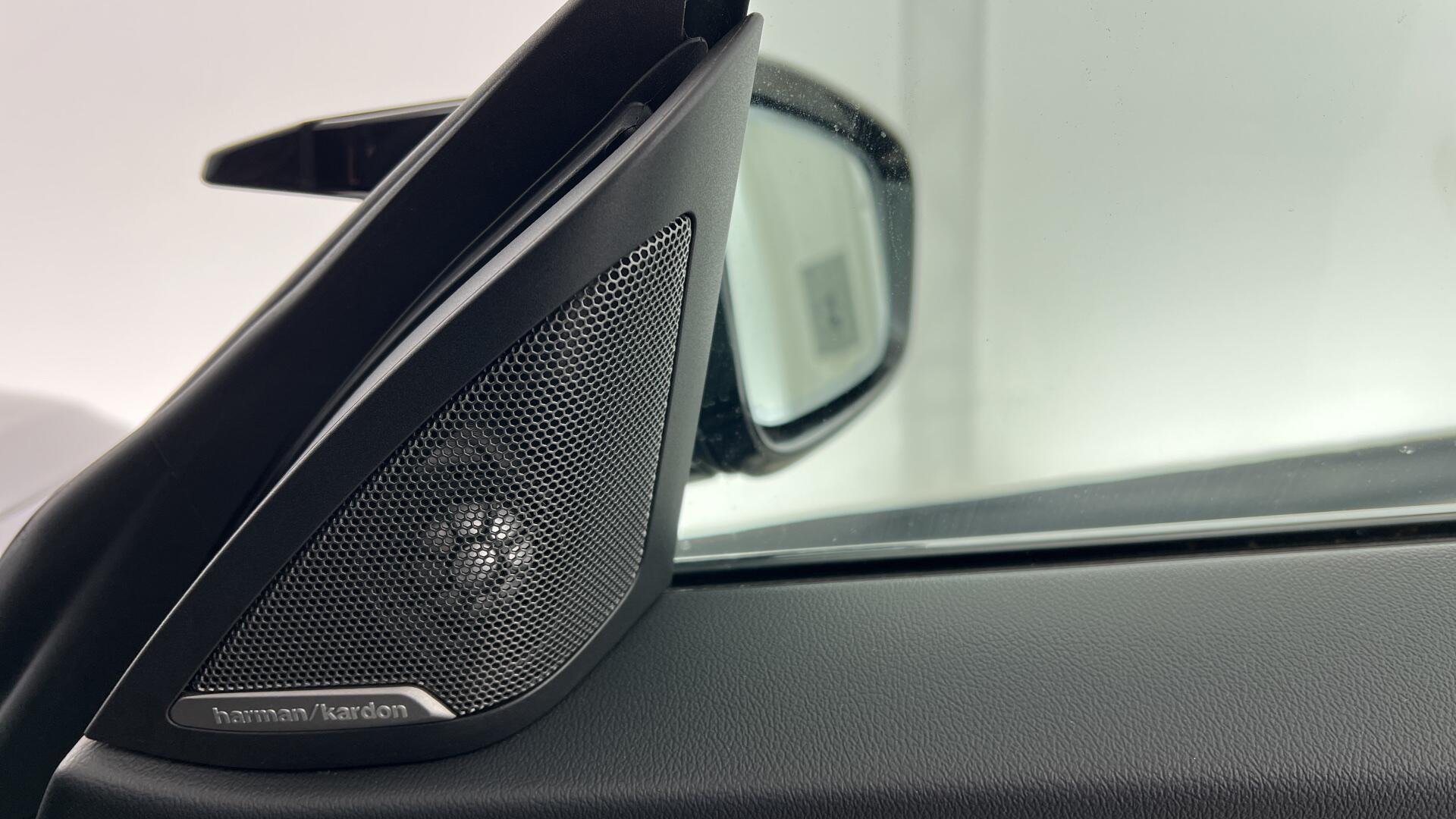 BMW I4 view 20