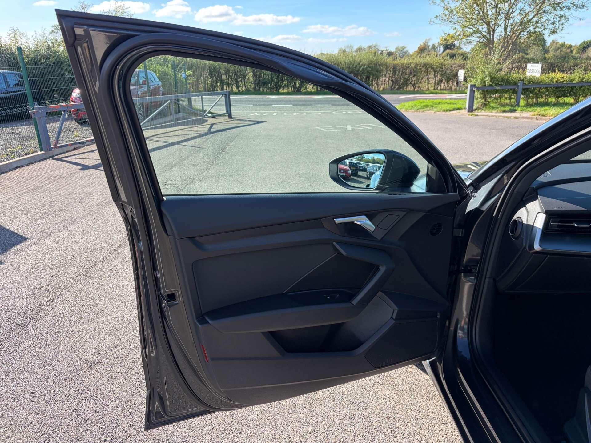 Audi A3 view 14
