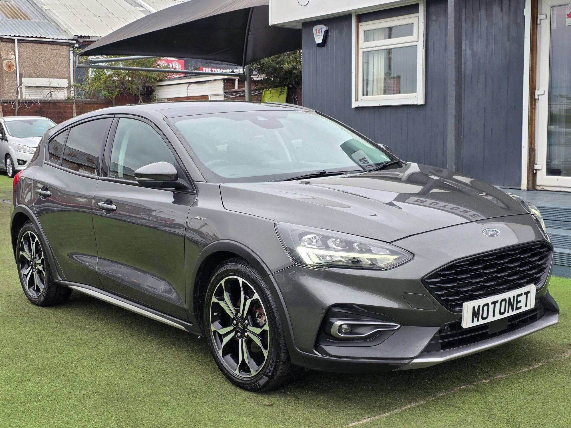 Ford Focus main image