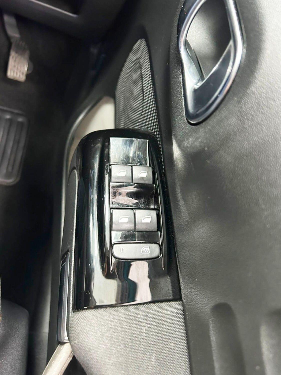 Citroen C3 view 21
