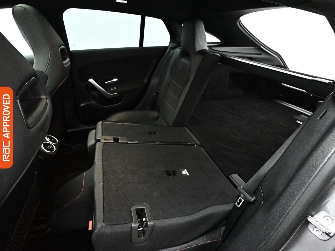 Mercedes-Benz Cla view 27