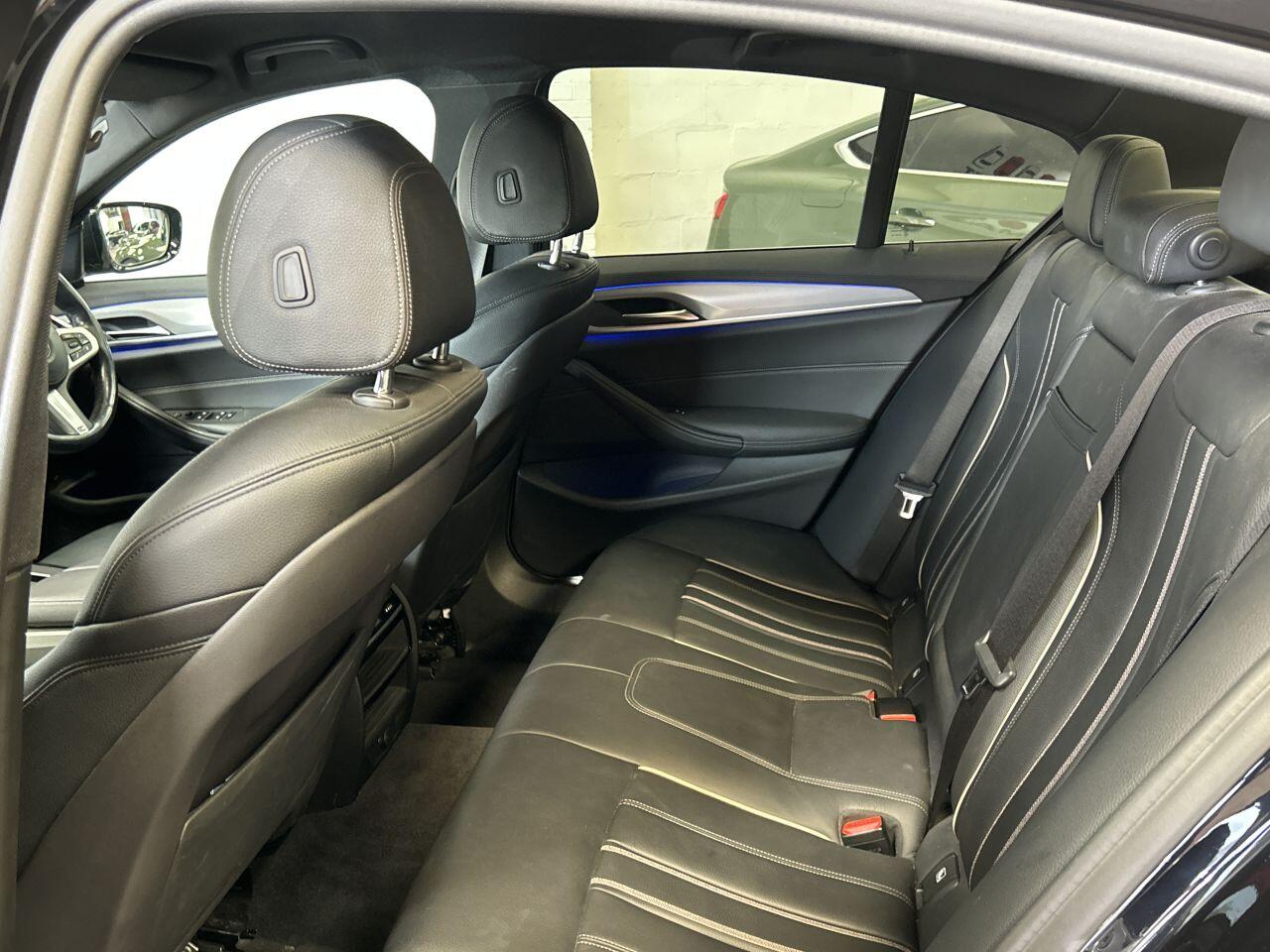BMW 5 Series view 57