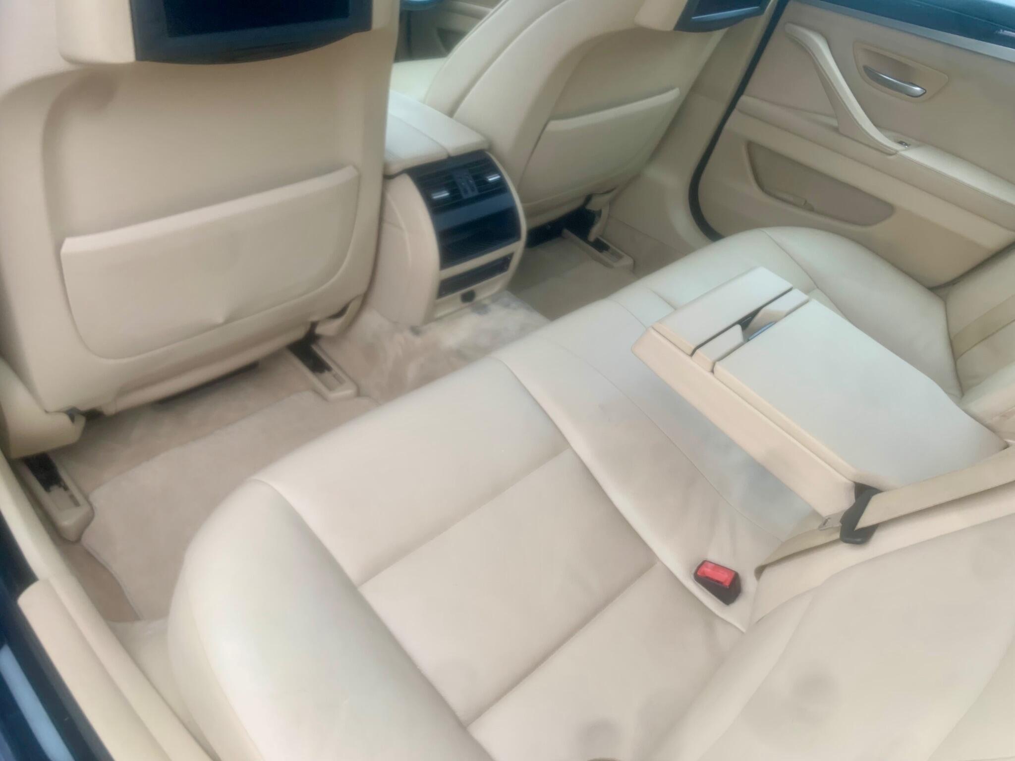 BMW 5 Series view 47