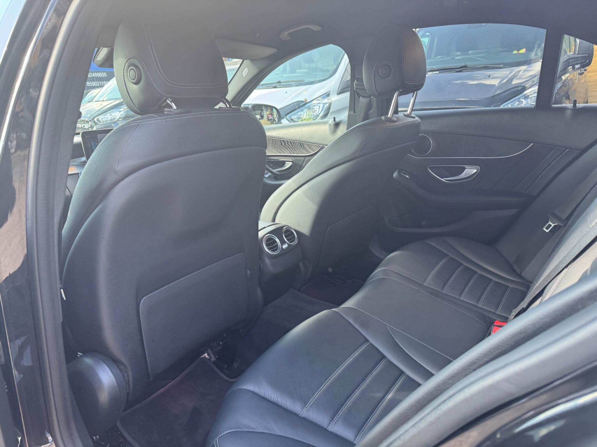 Mercedes-Benz C Class view 20