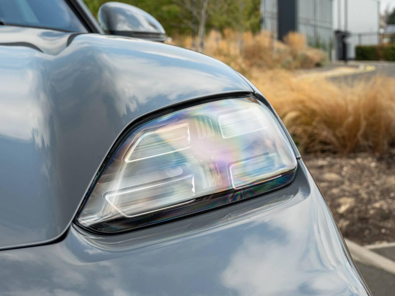 Porsche Macan view 14