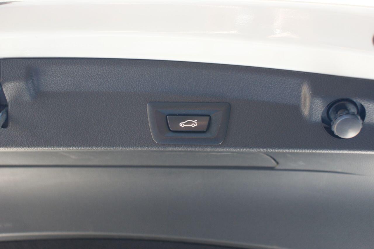 BMW 4 Series Gran Coupe view 26