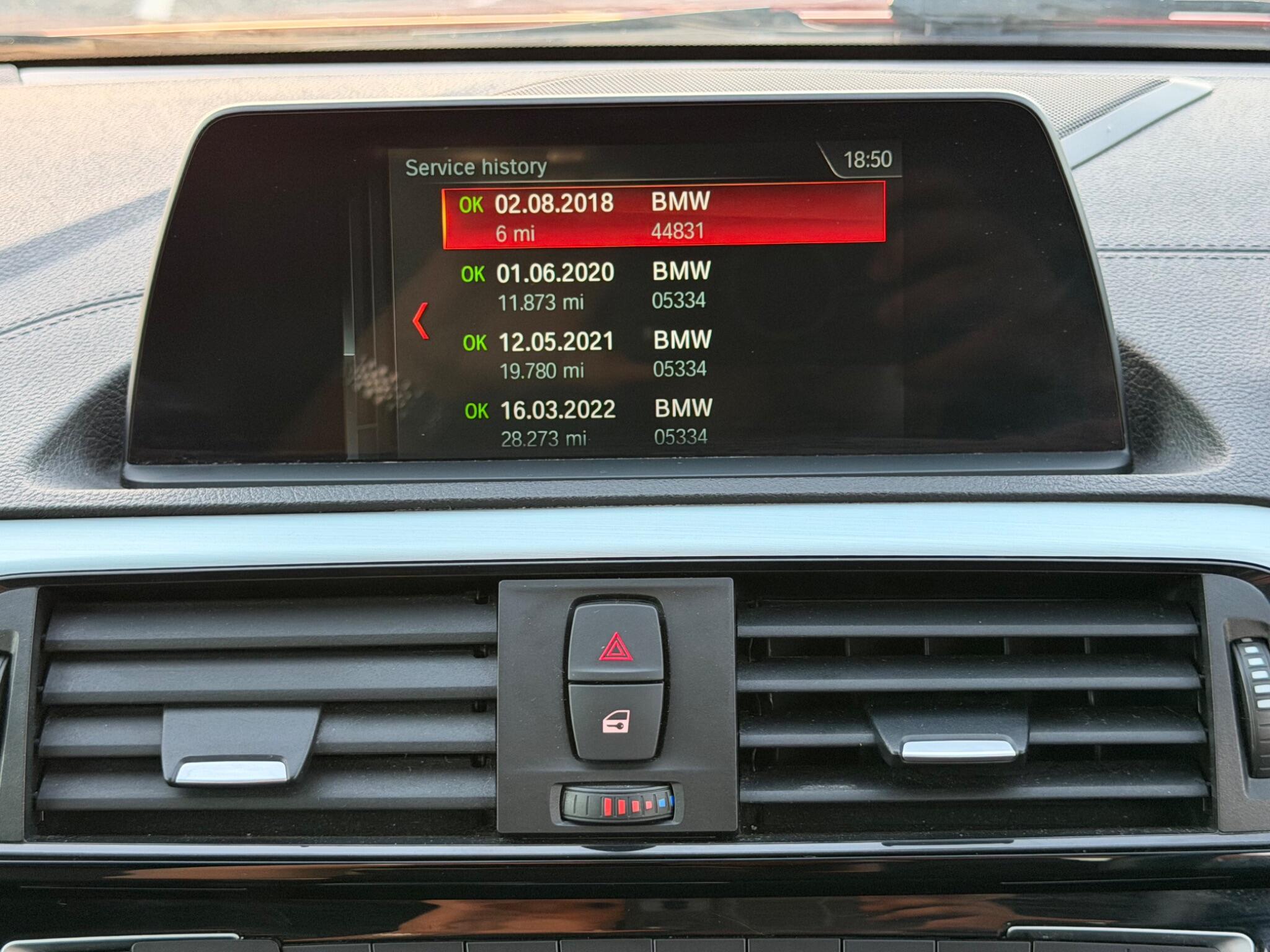 BMW 1 Series view 27