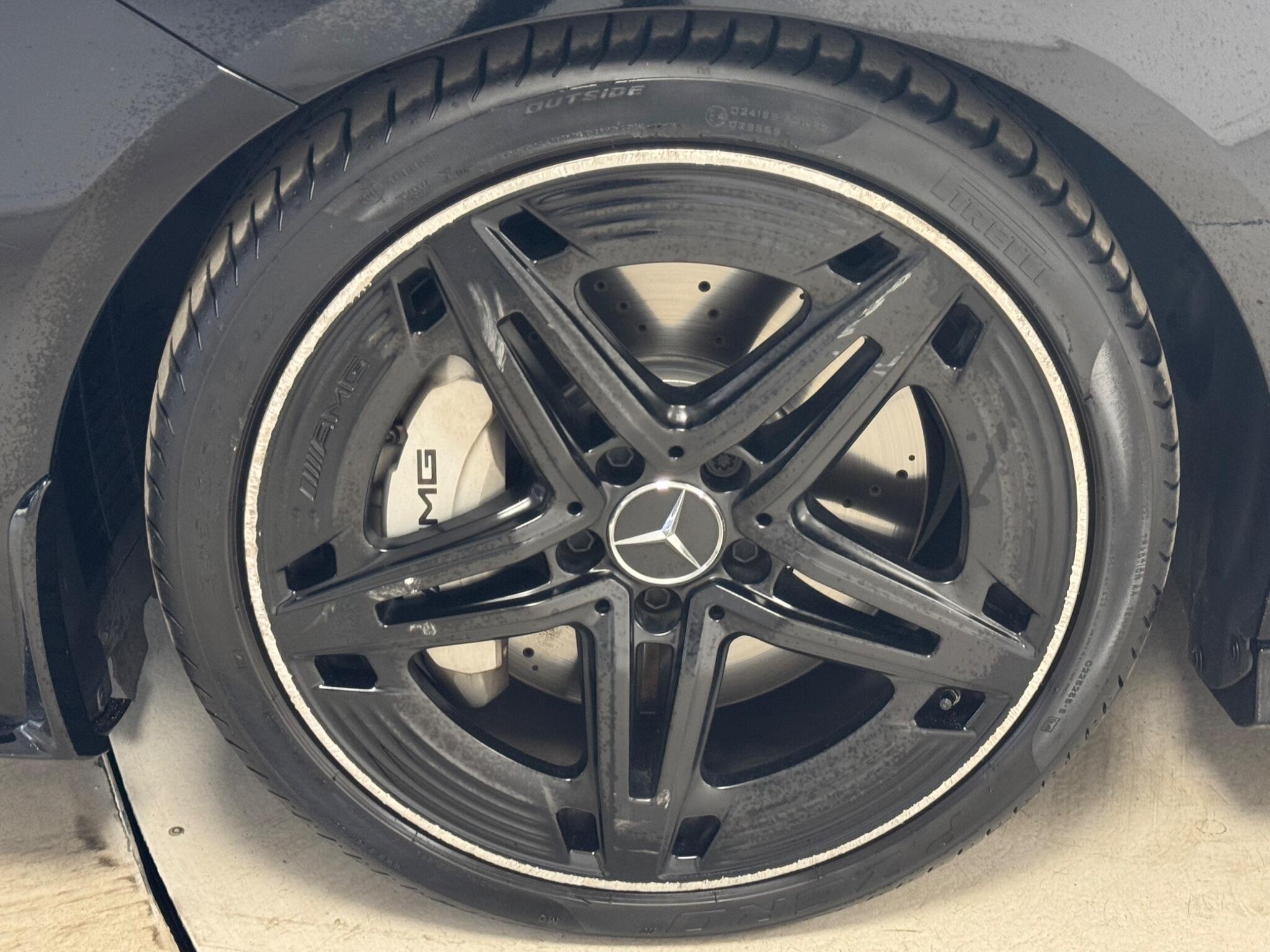 Mercedes-Benz Cla view 10
