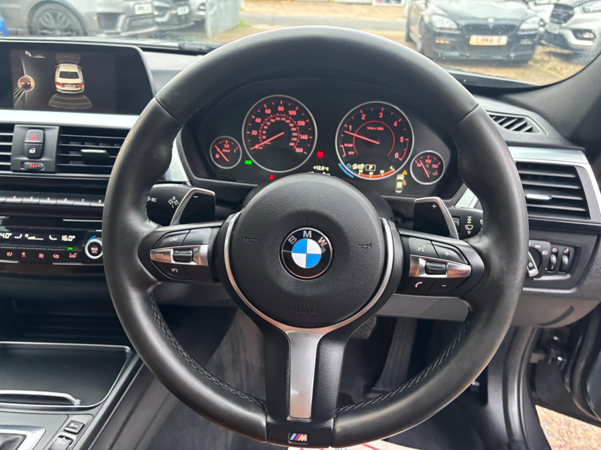 BMW 3 Series view 51