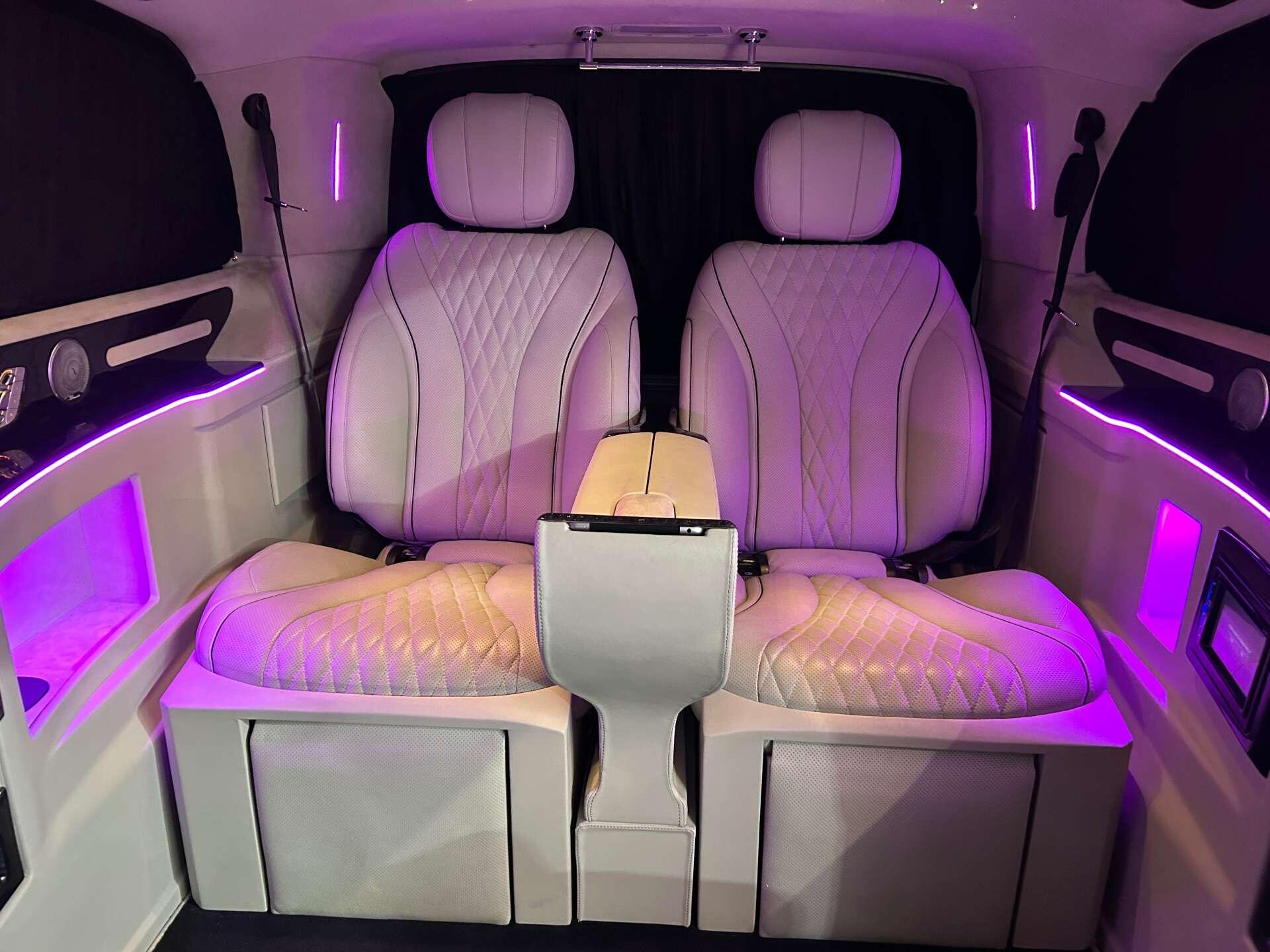 Mercedes-Benz V Class view 23
