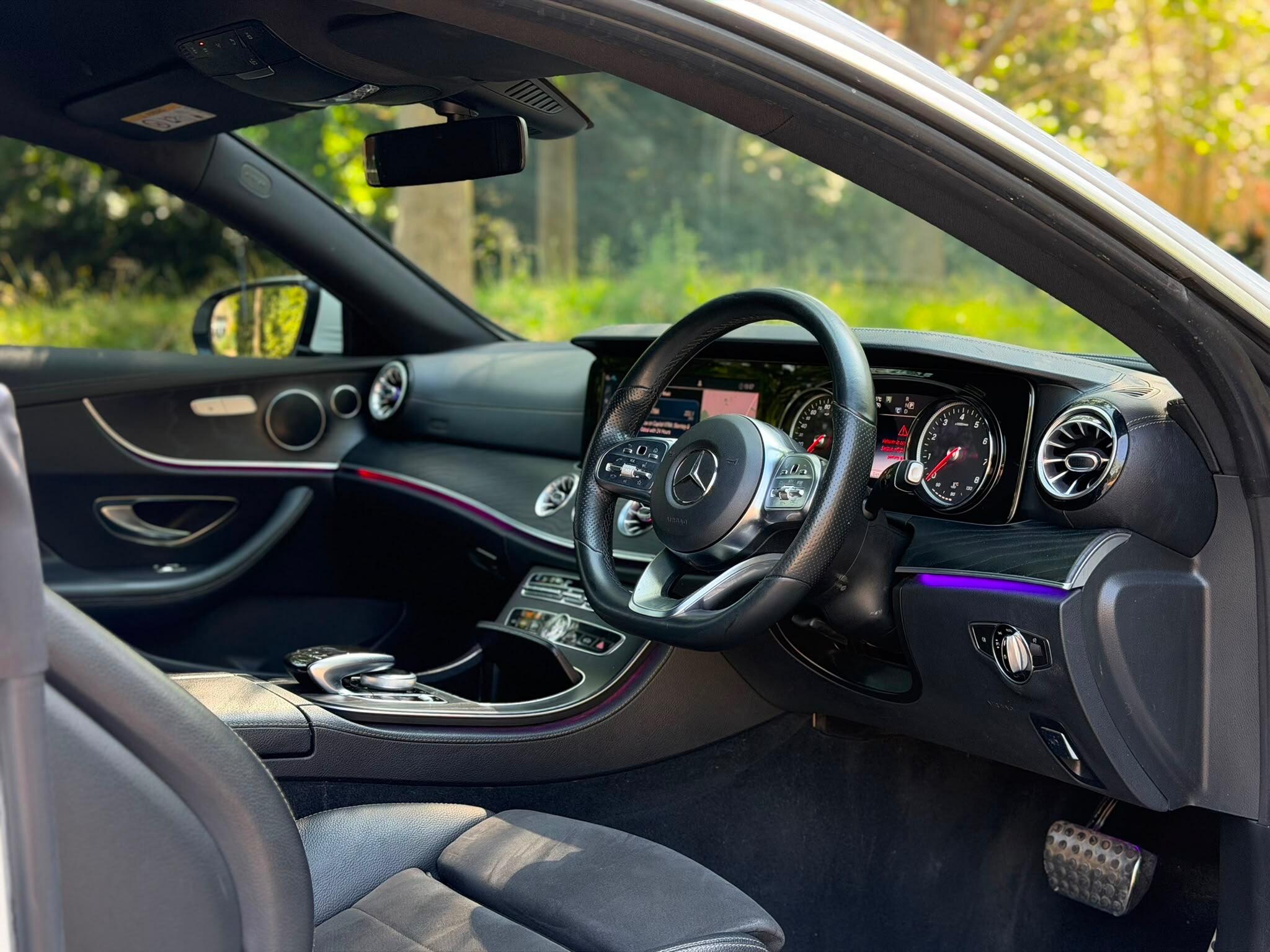 Mercedes-Benz E-Class view 10