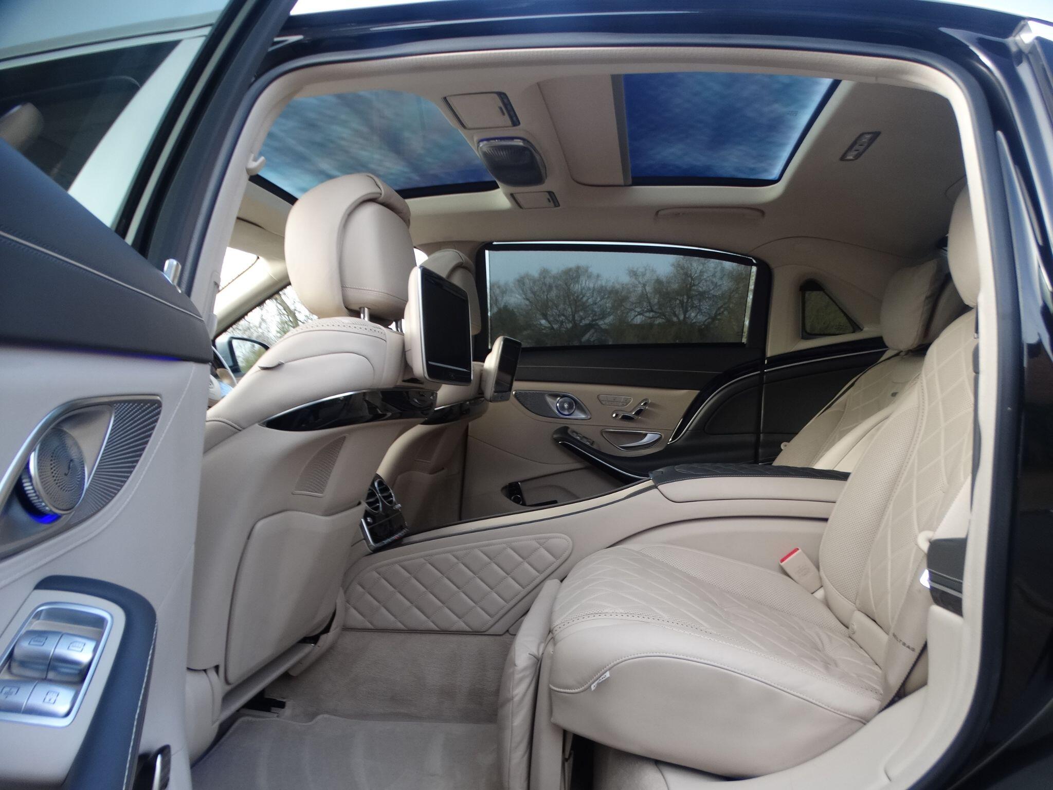 Mercedes-Benz Maybach S Class view 27