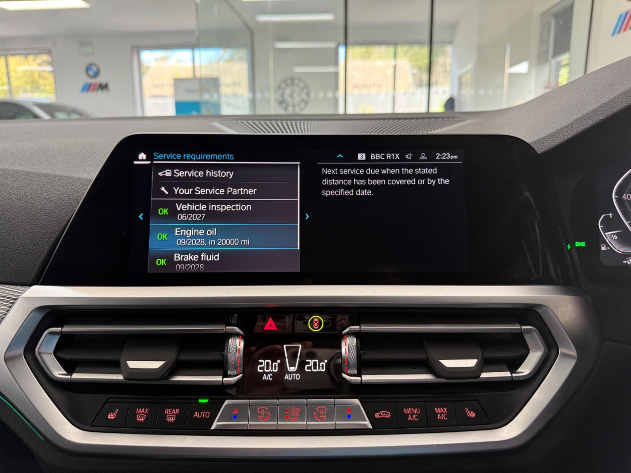 BMW 3 Series view 15
