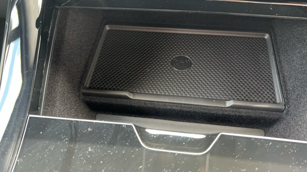 Land Rover Range Rover Sport view 26