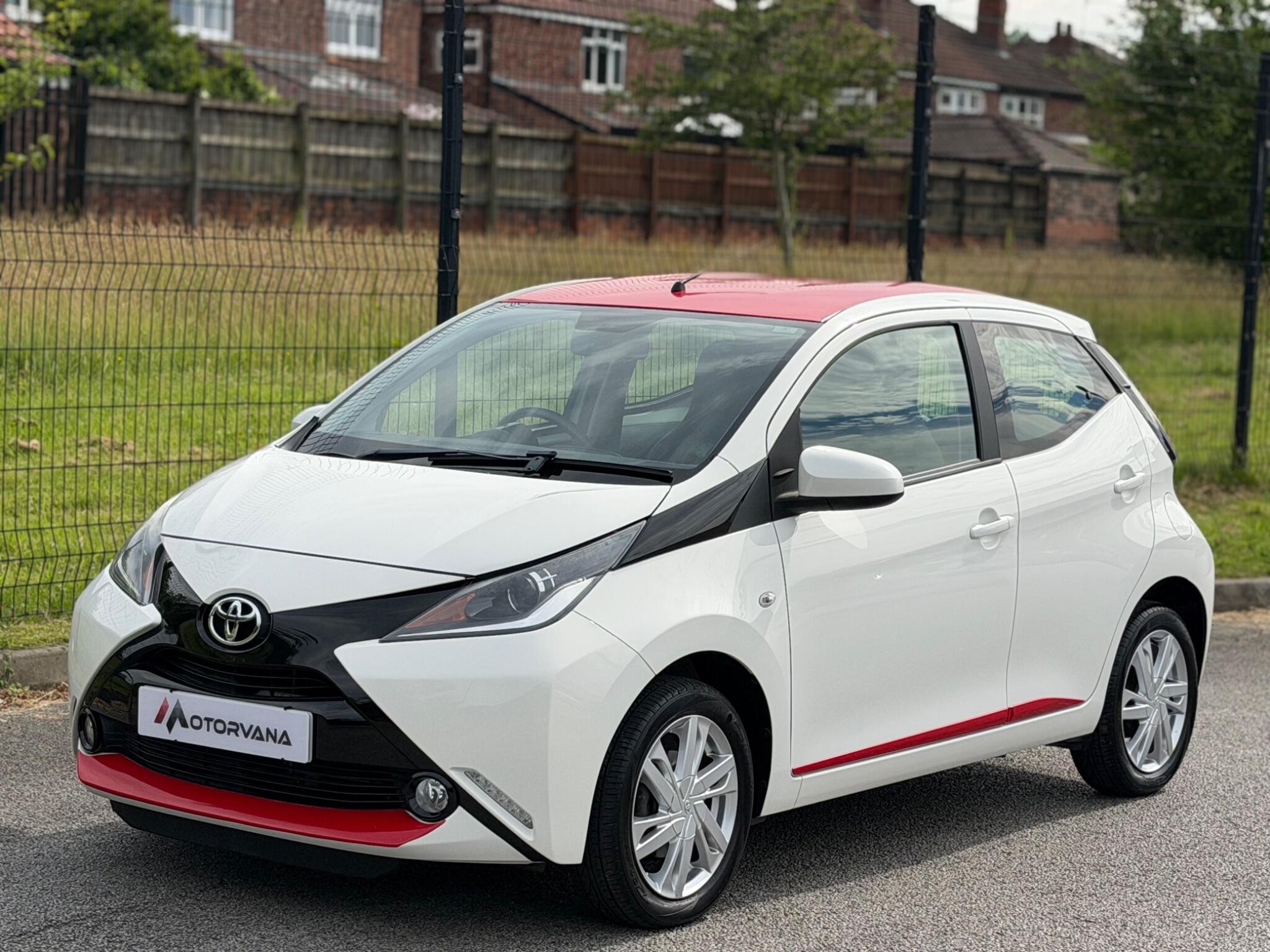 Toyota Aygo view 8