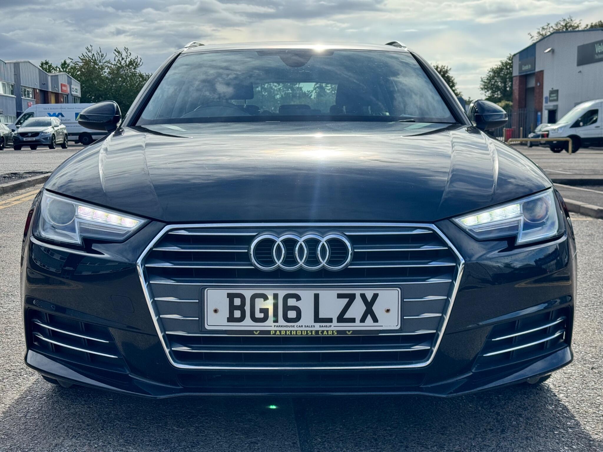 Audi A4 view 6