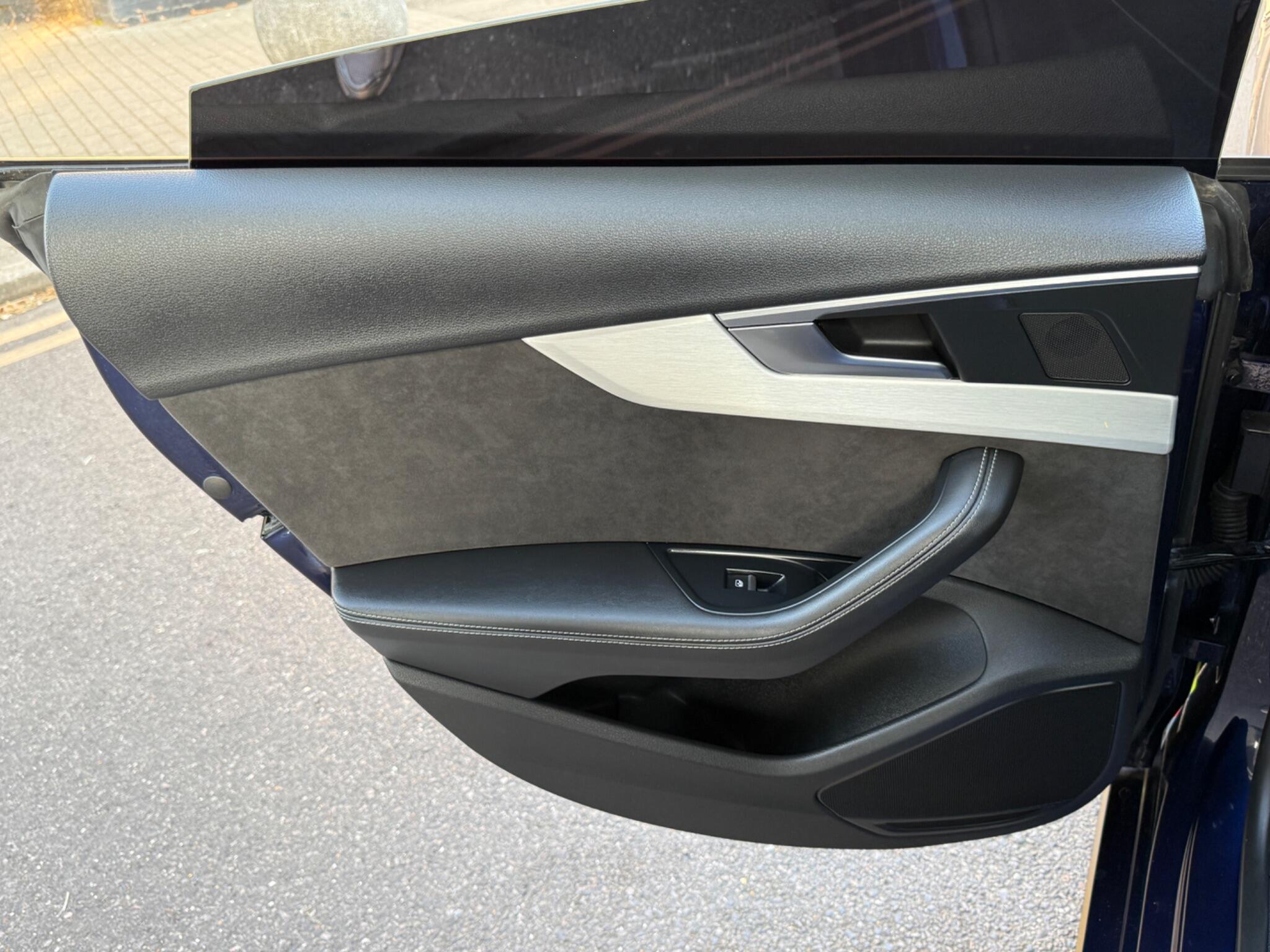 Audi S5 - Image 57