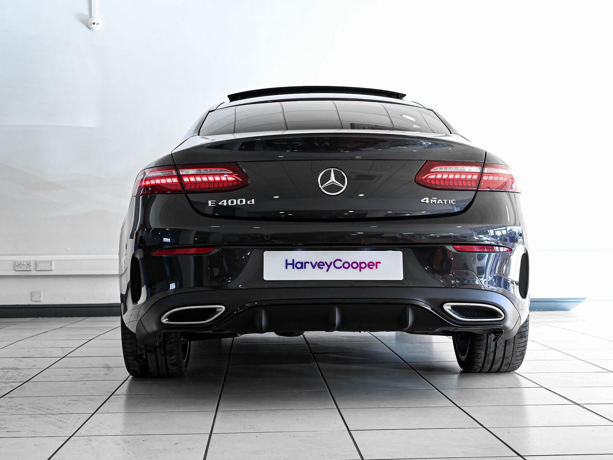 Mercedes-Benz E-Class view 27