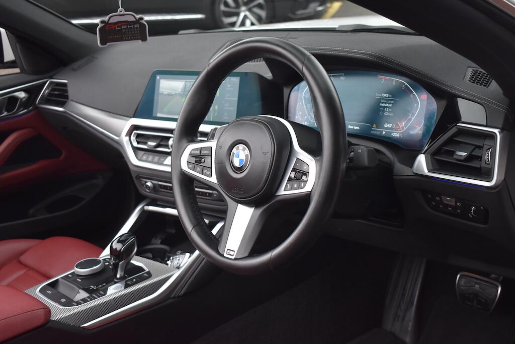 BMW 4 Series view 30