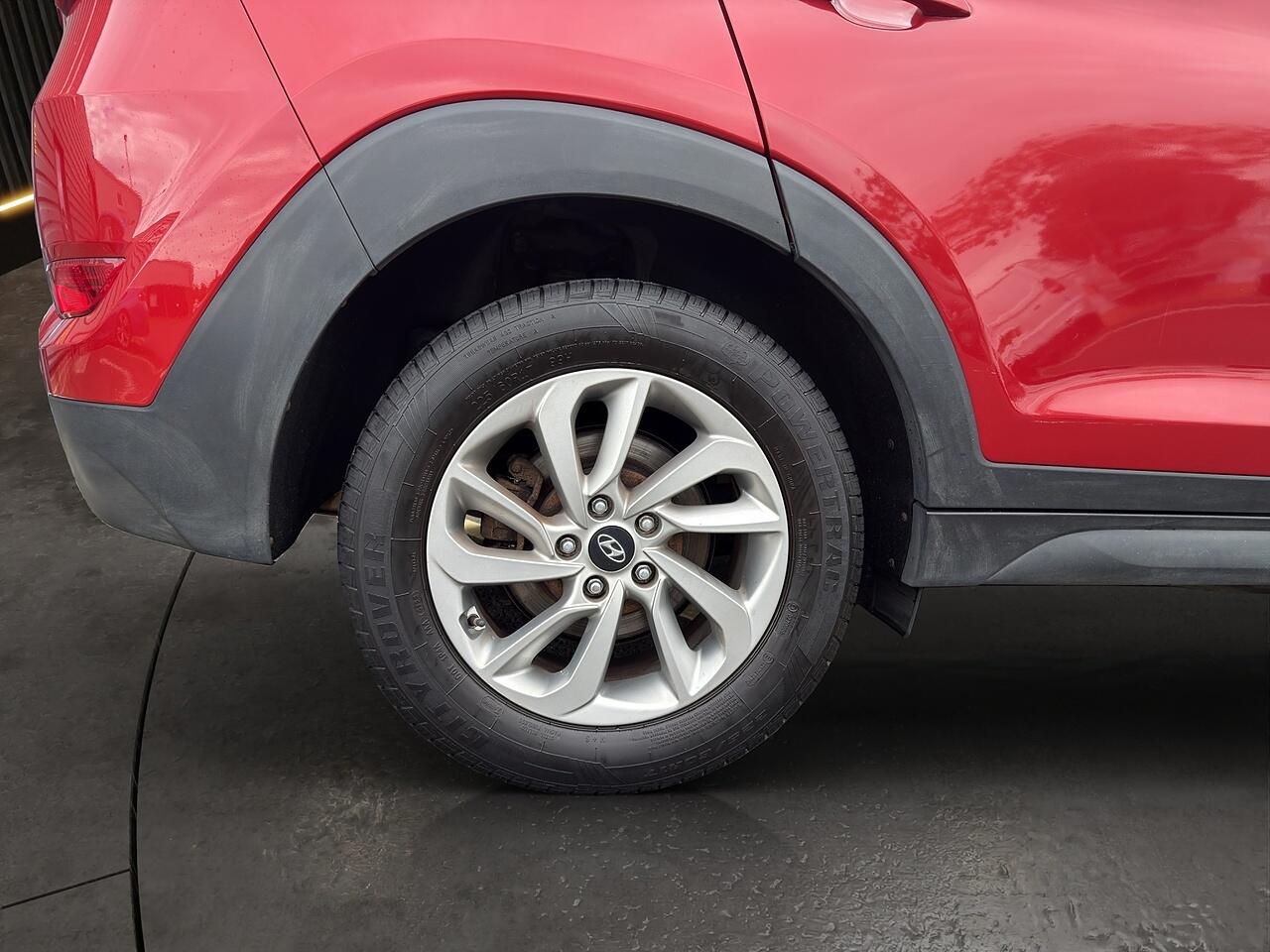 Hyundai Tucson view 33