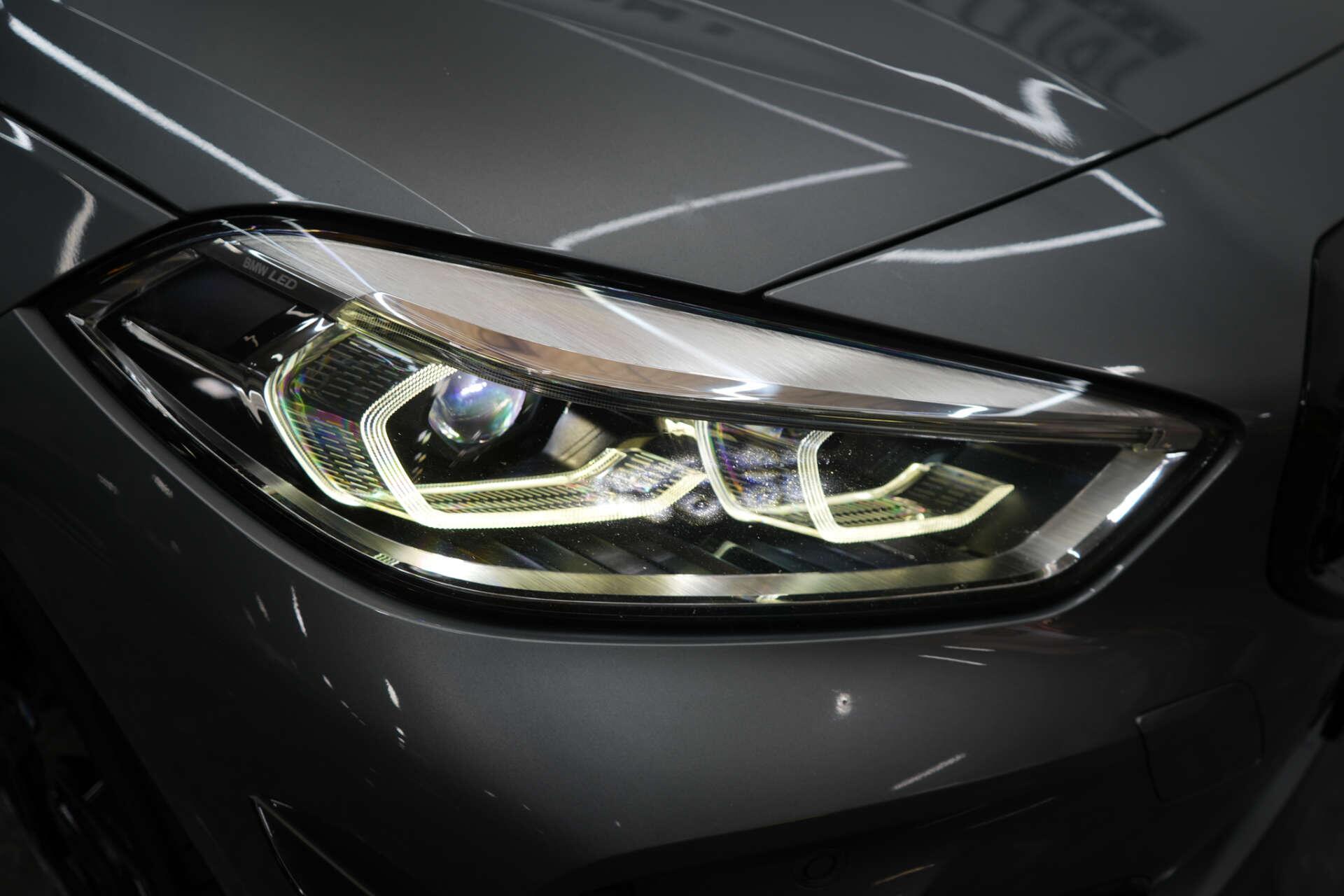 BMW 1 Series view 44