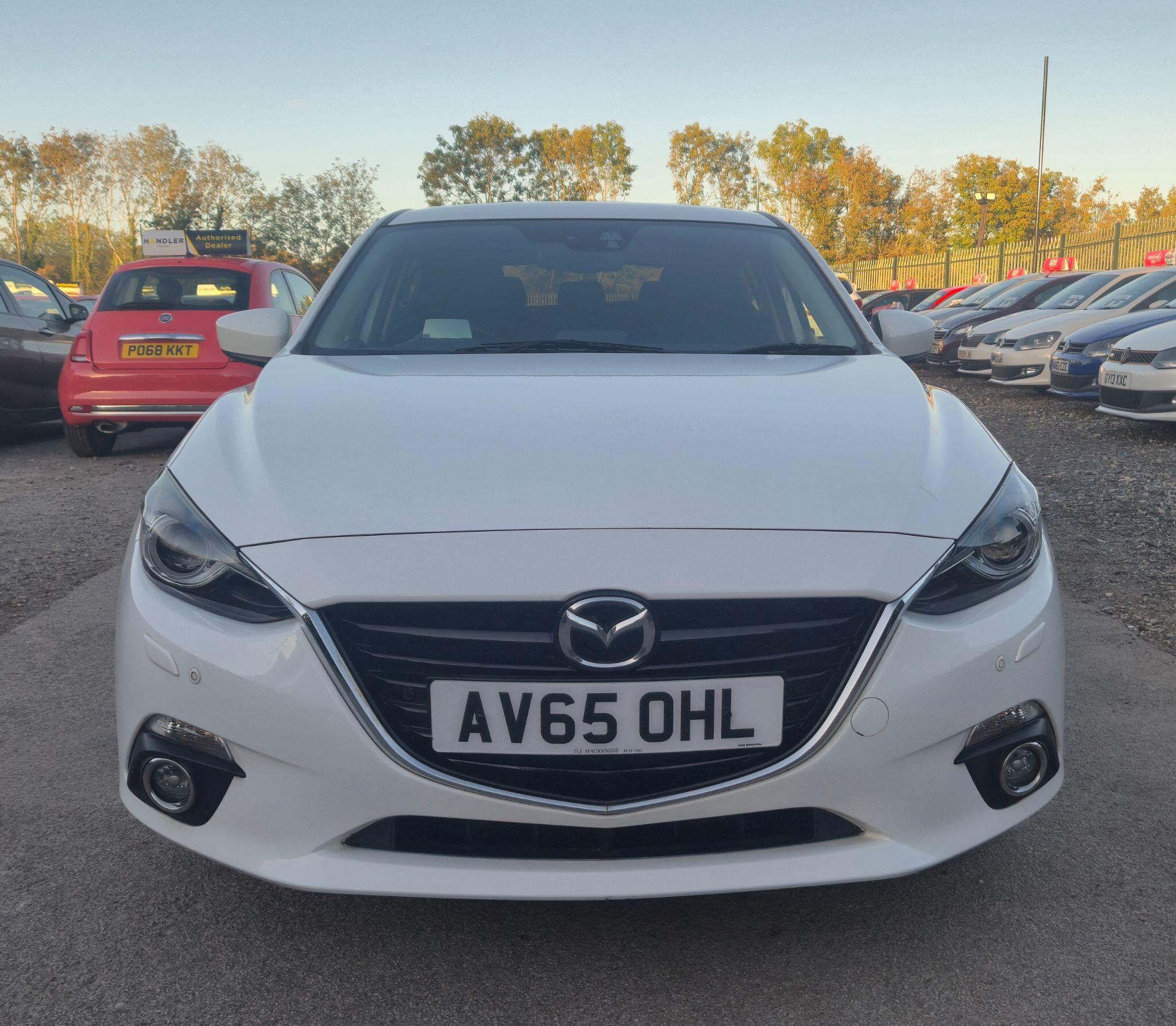 Mazda Mazda3 view 21