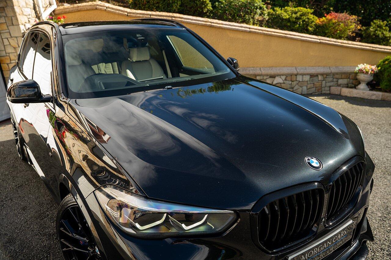 BMW X5 view 28