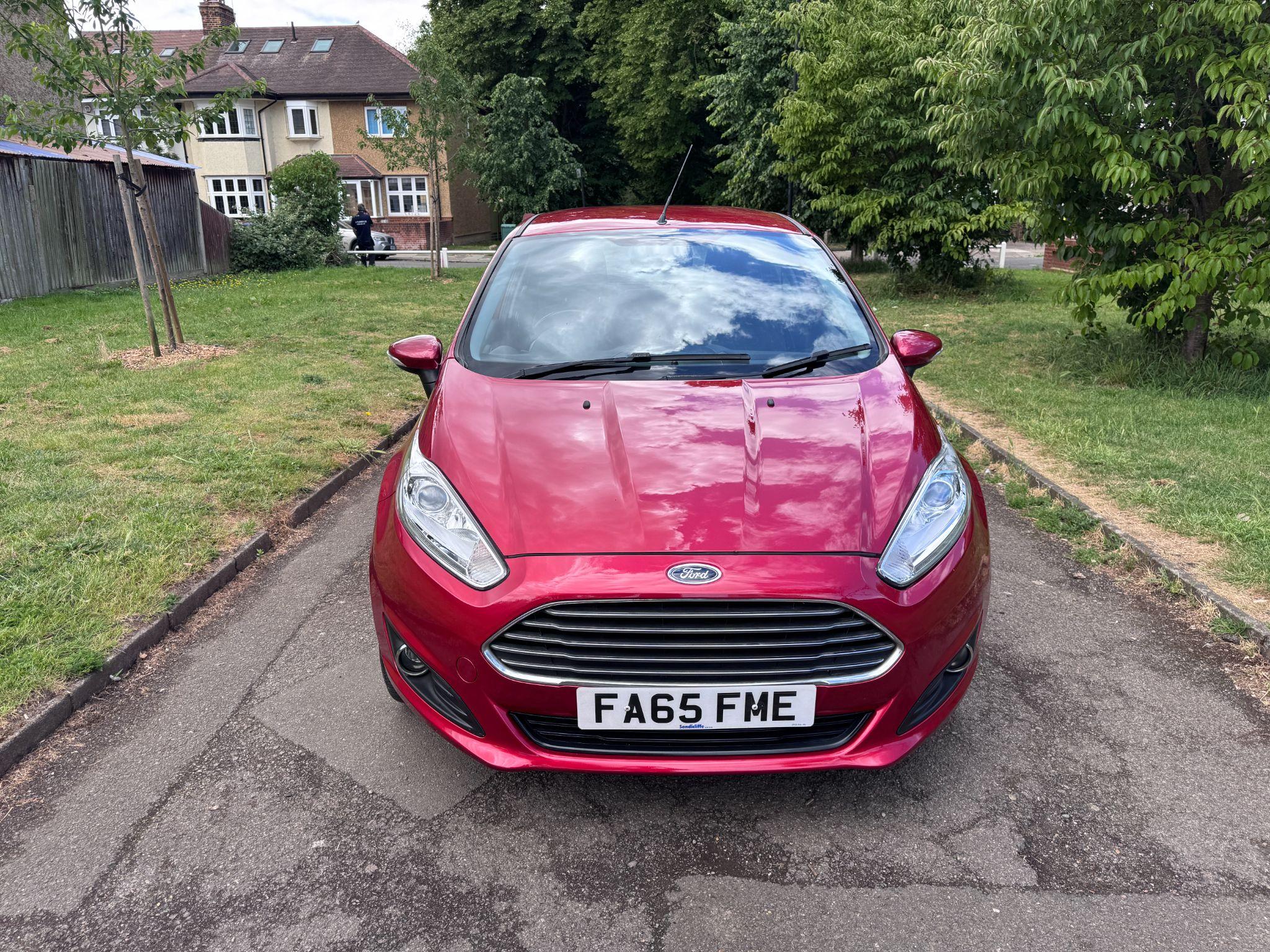 2016 Ford Fiesta image 4