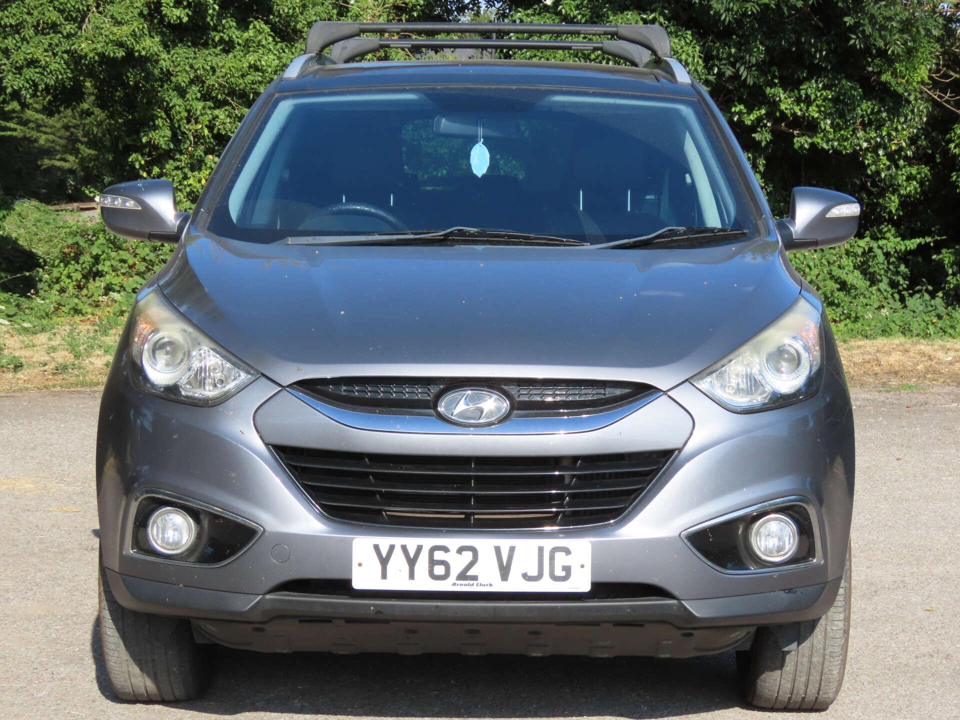 Hyundai Ix35 view 2