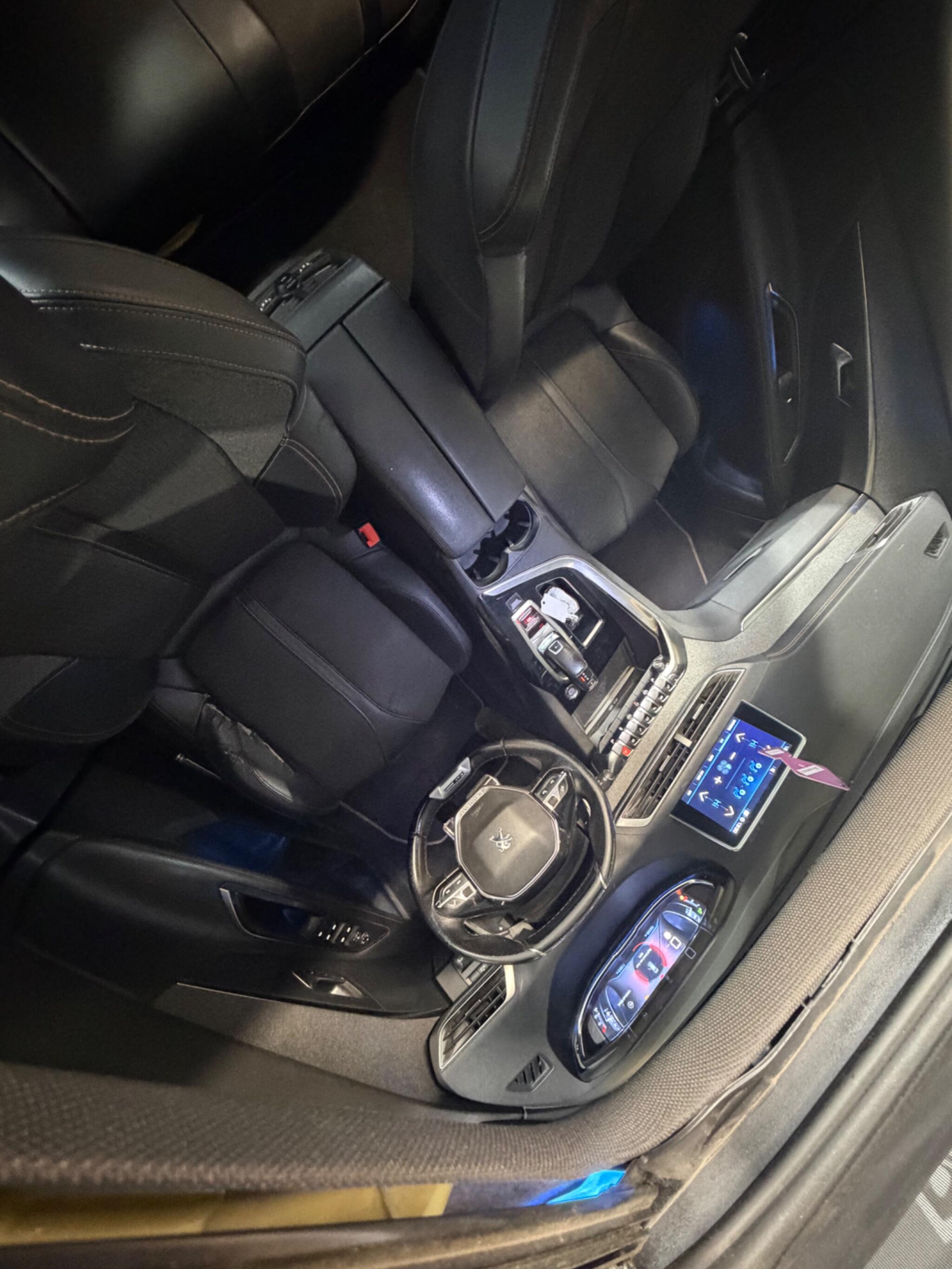 Peugeot 3008 view 43