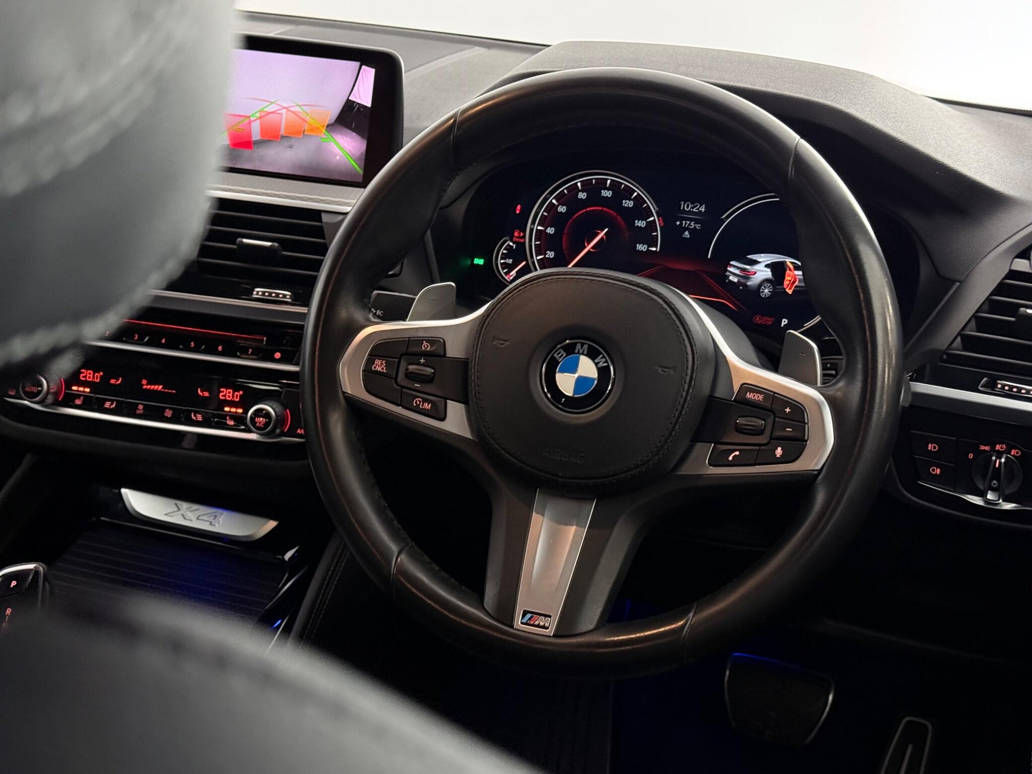 BMW X4 view 14