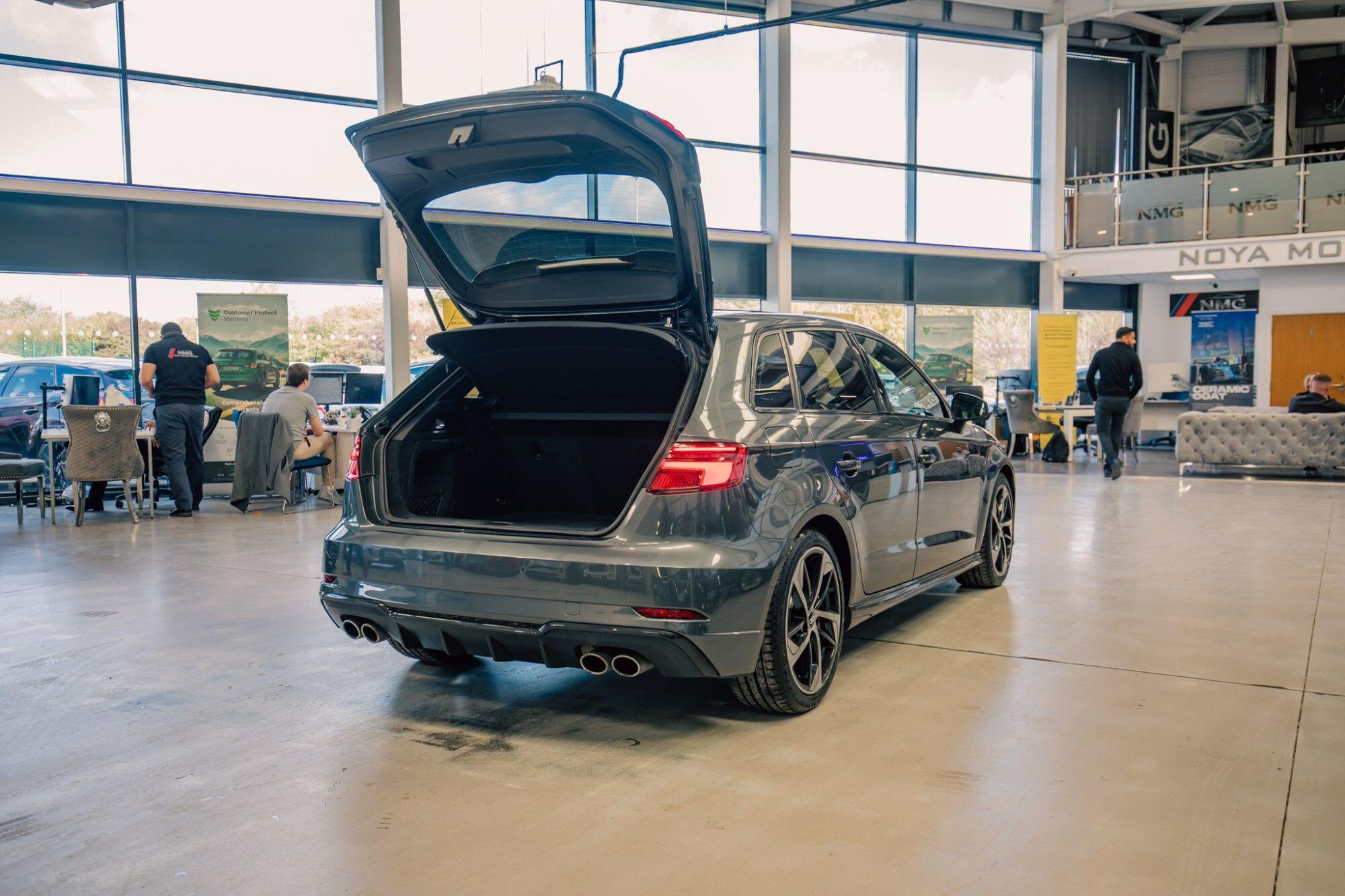 Audi S3 view 31