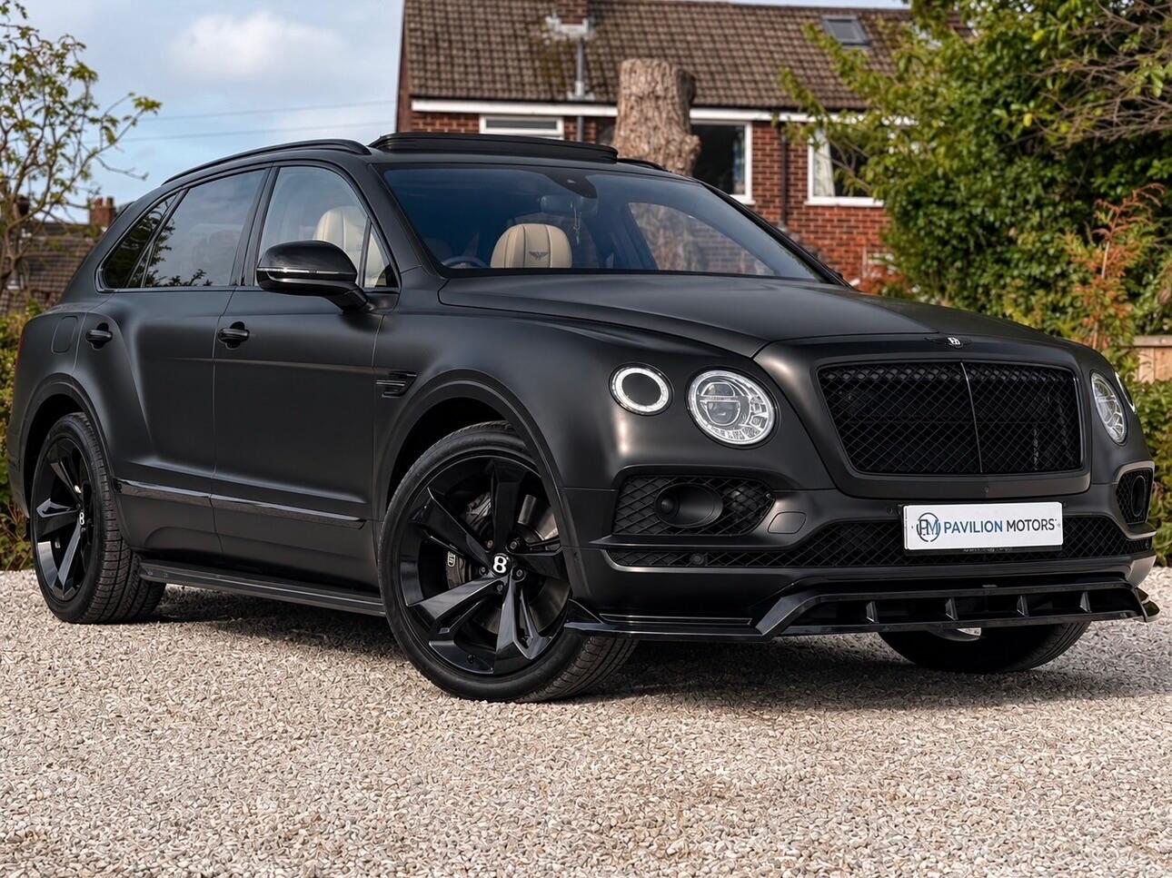 Bentley Bentayga view 35
