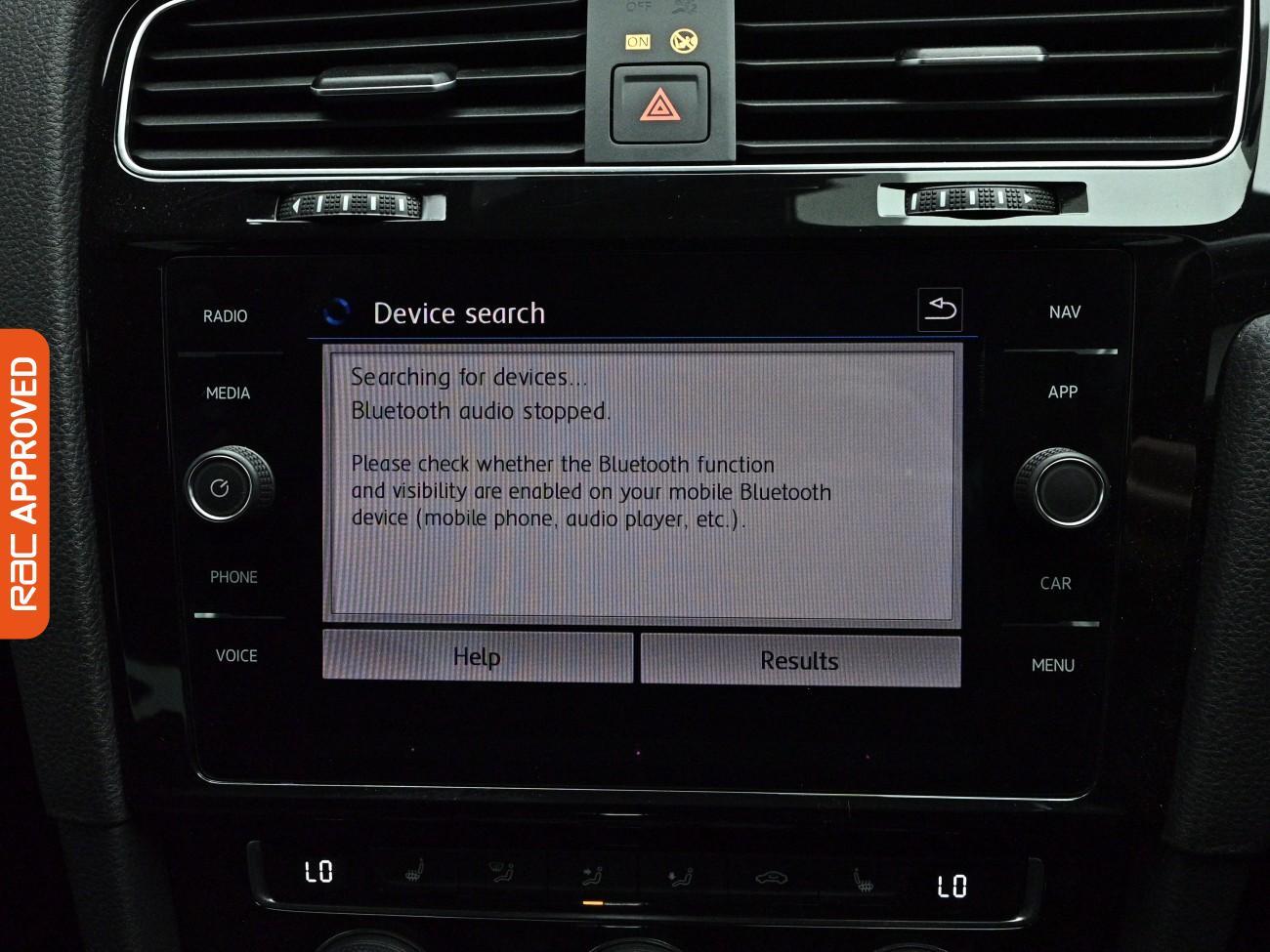 Volkswagen Golf view 17