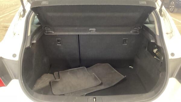 Vauxhall Astra view 9