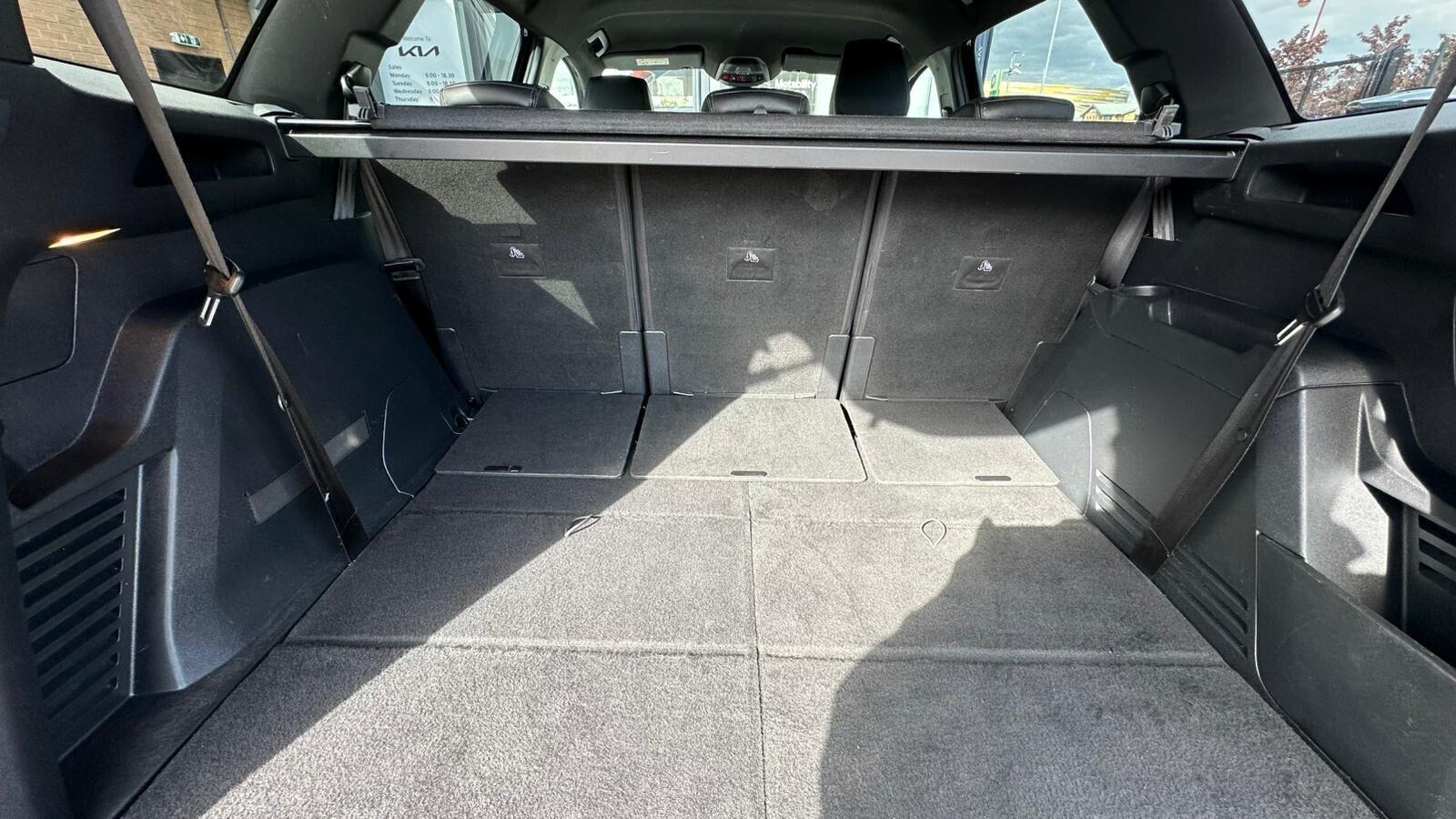 Peugeot 5008 view 15