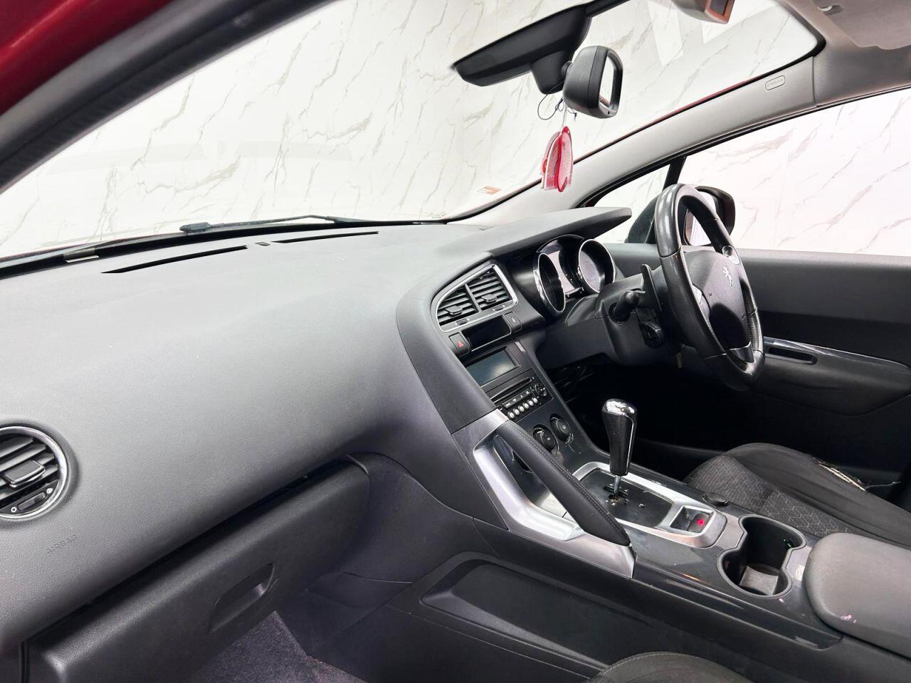 Peugeot 3008 view 13