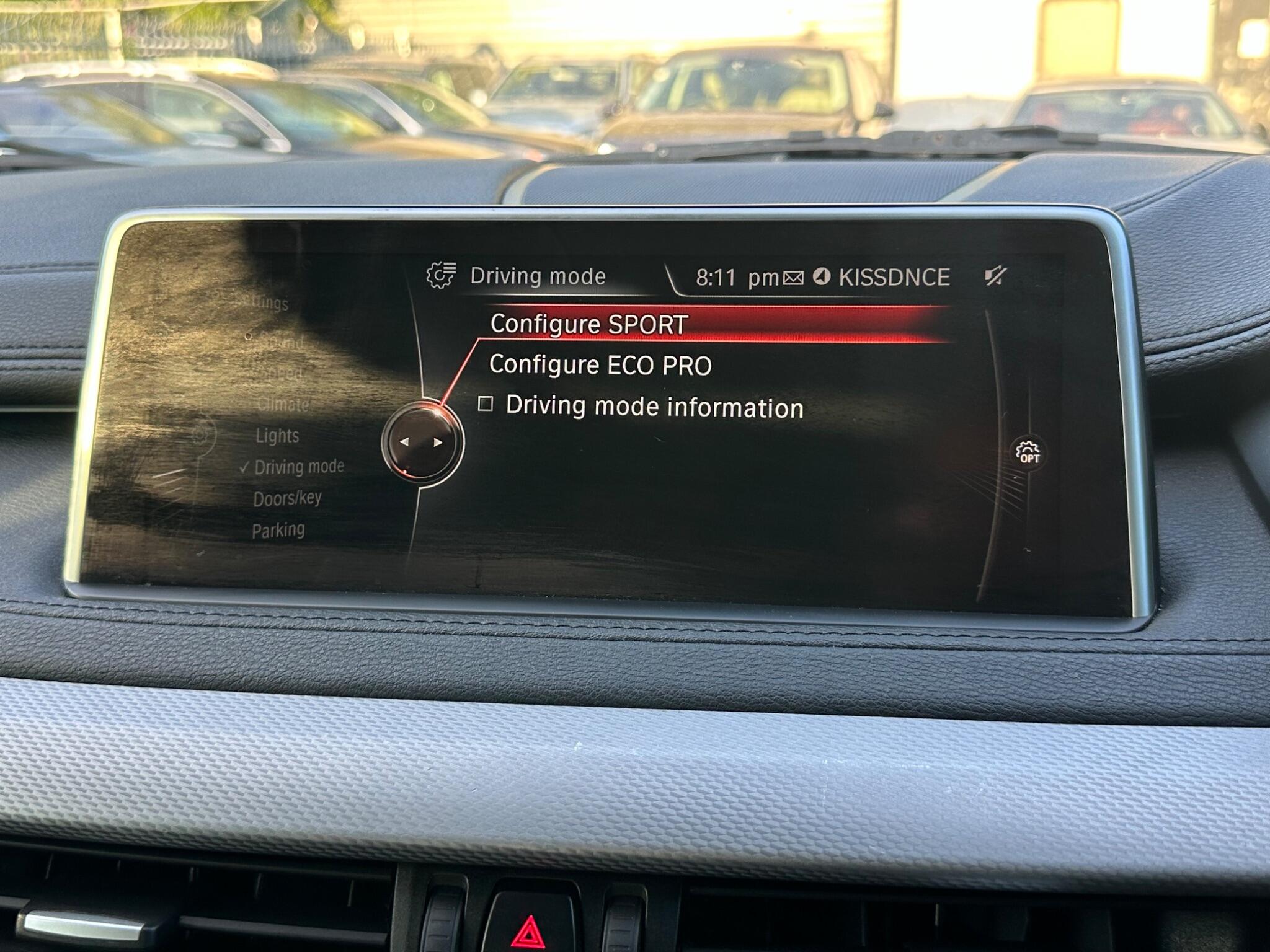 BMW X6 view 55