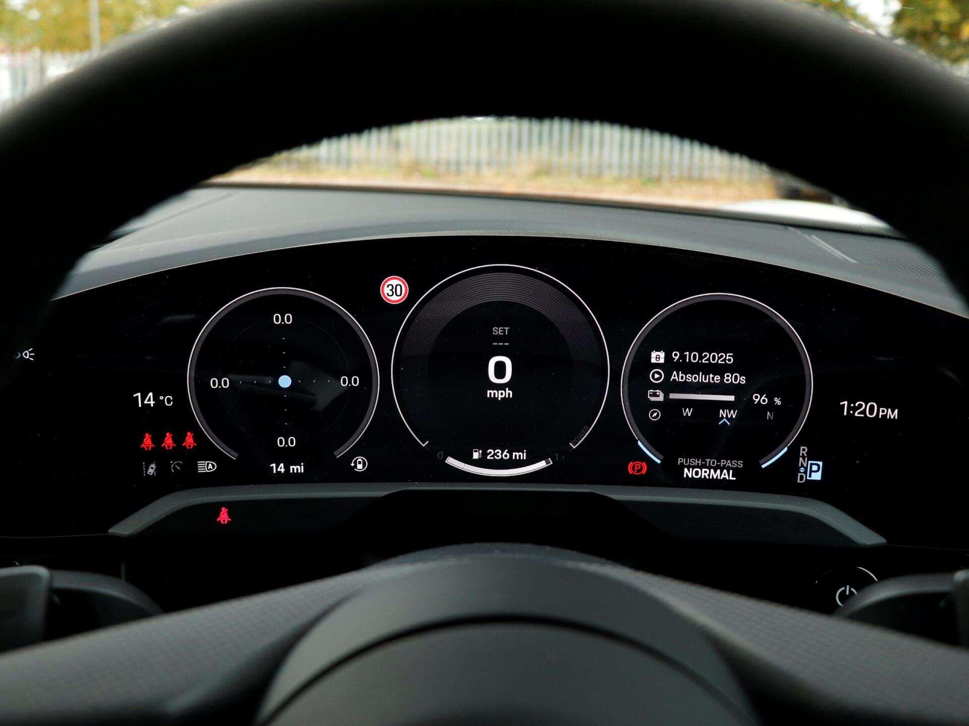 Porsche Taycan view 13