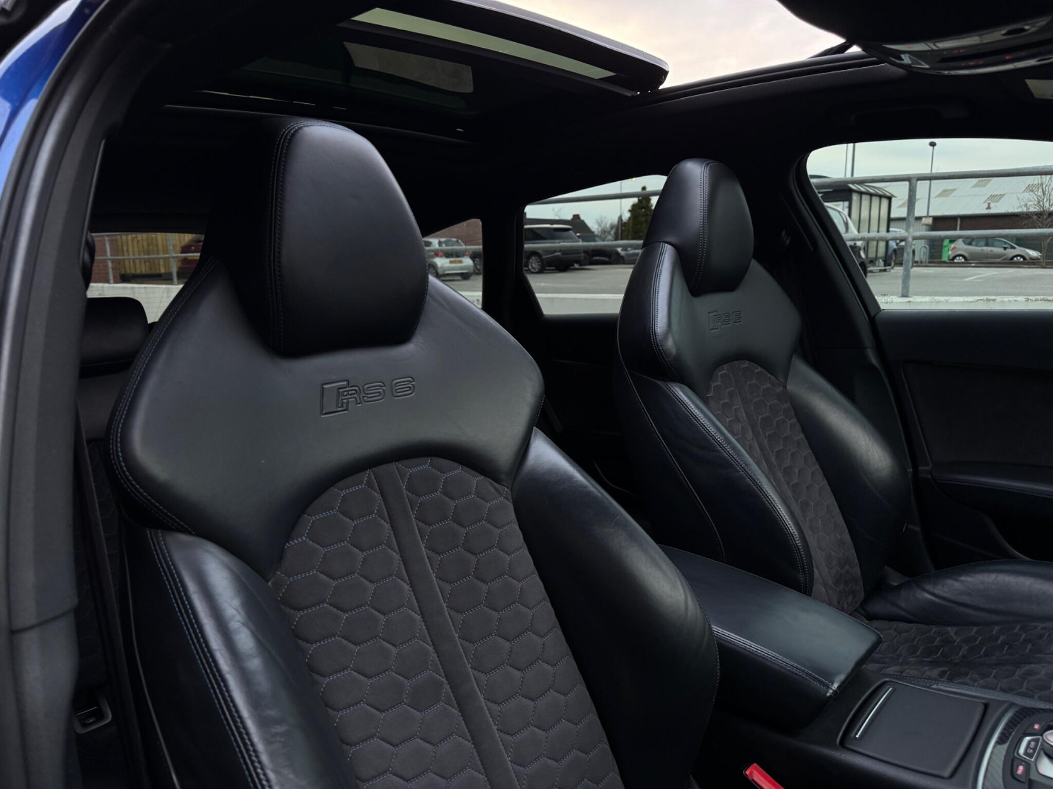 Audi RS6 view 5