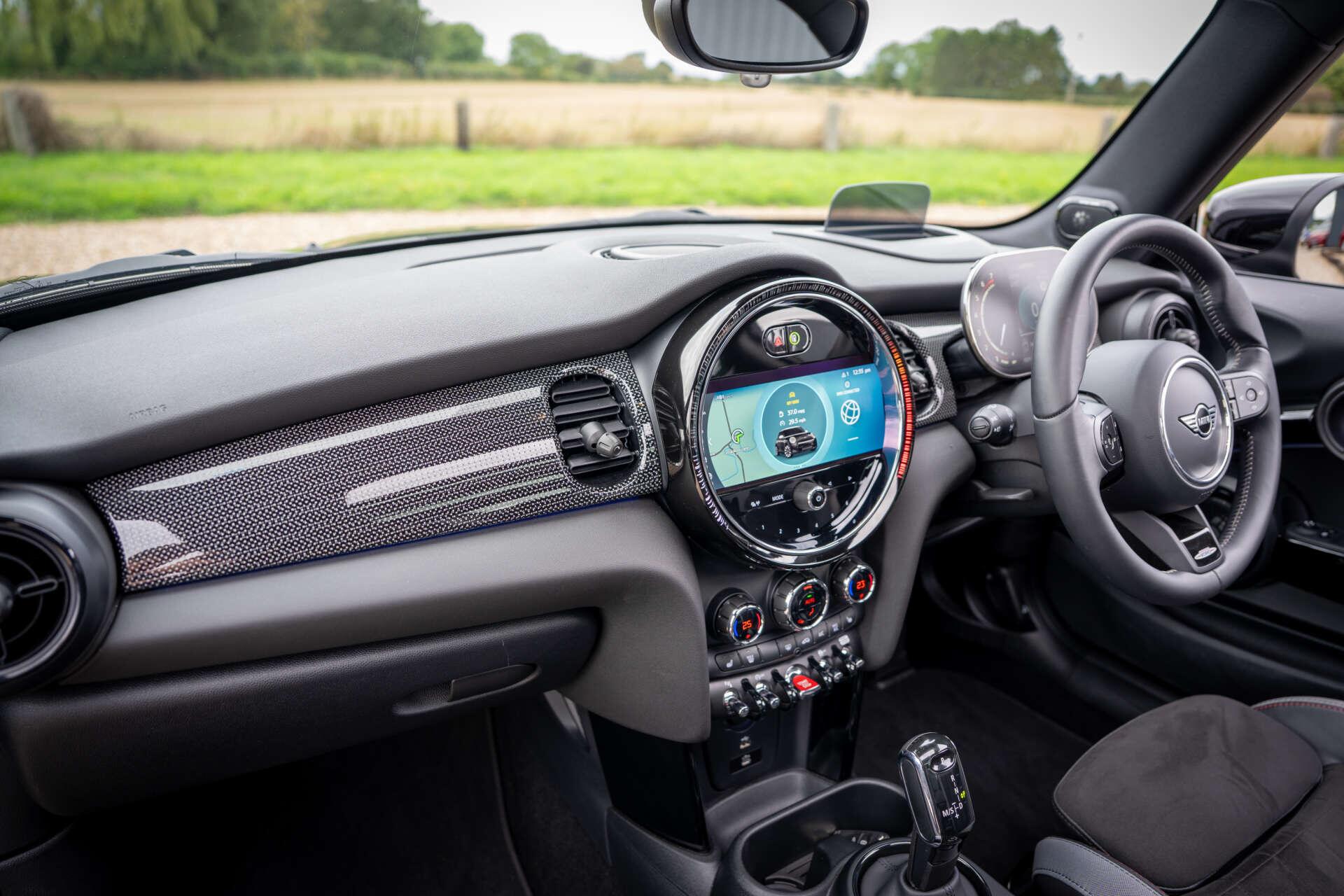 Mini Cooper view 55