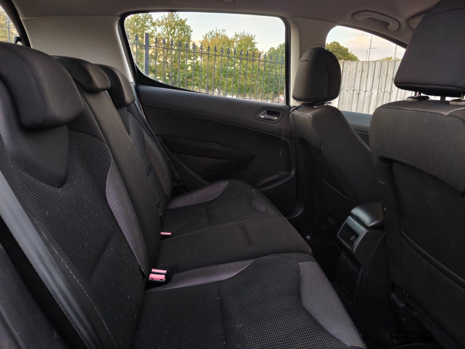 Peugeot 308 view 14