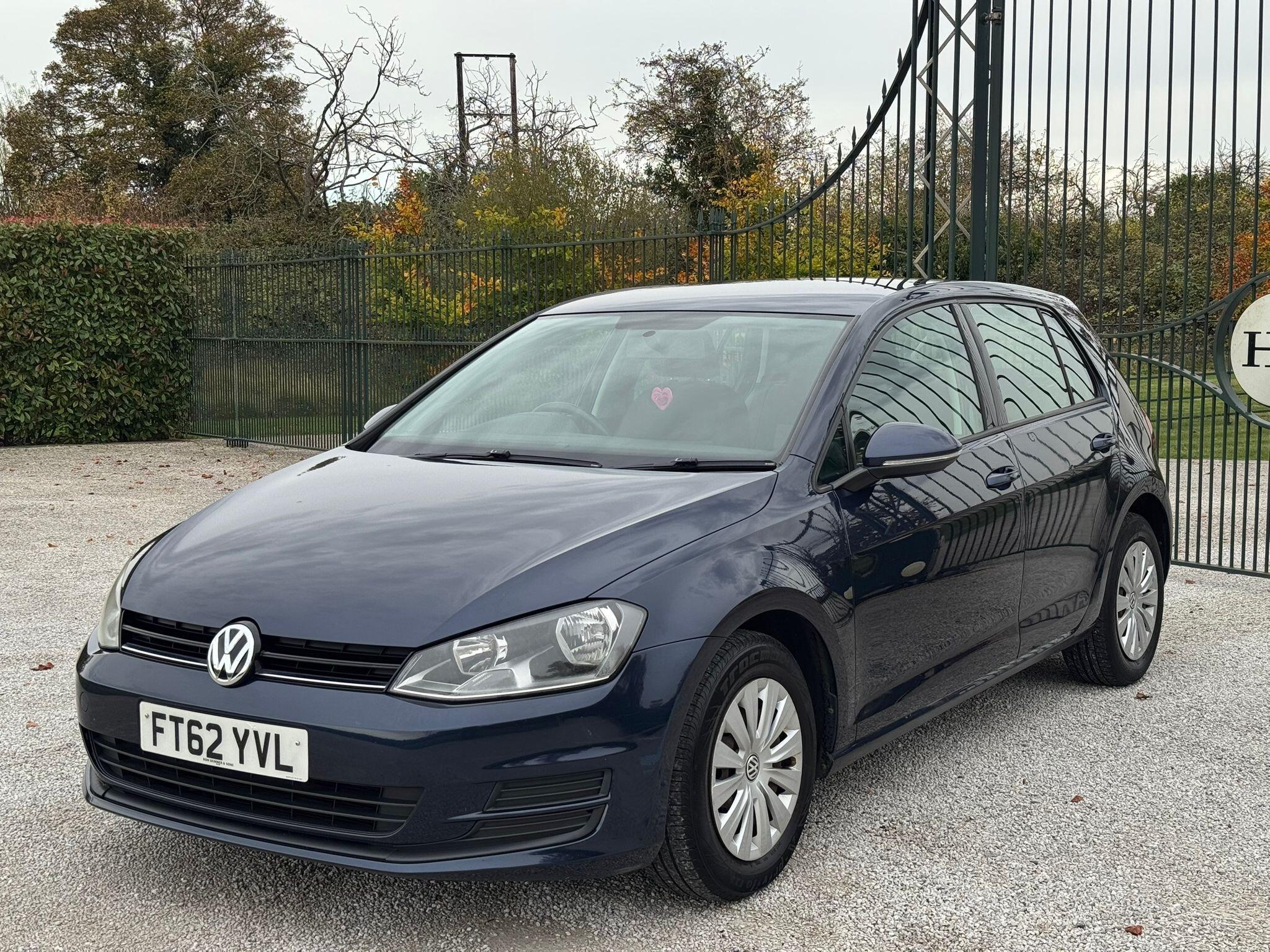 2013 Volkswagen Golf image 6