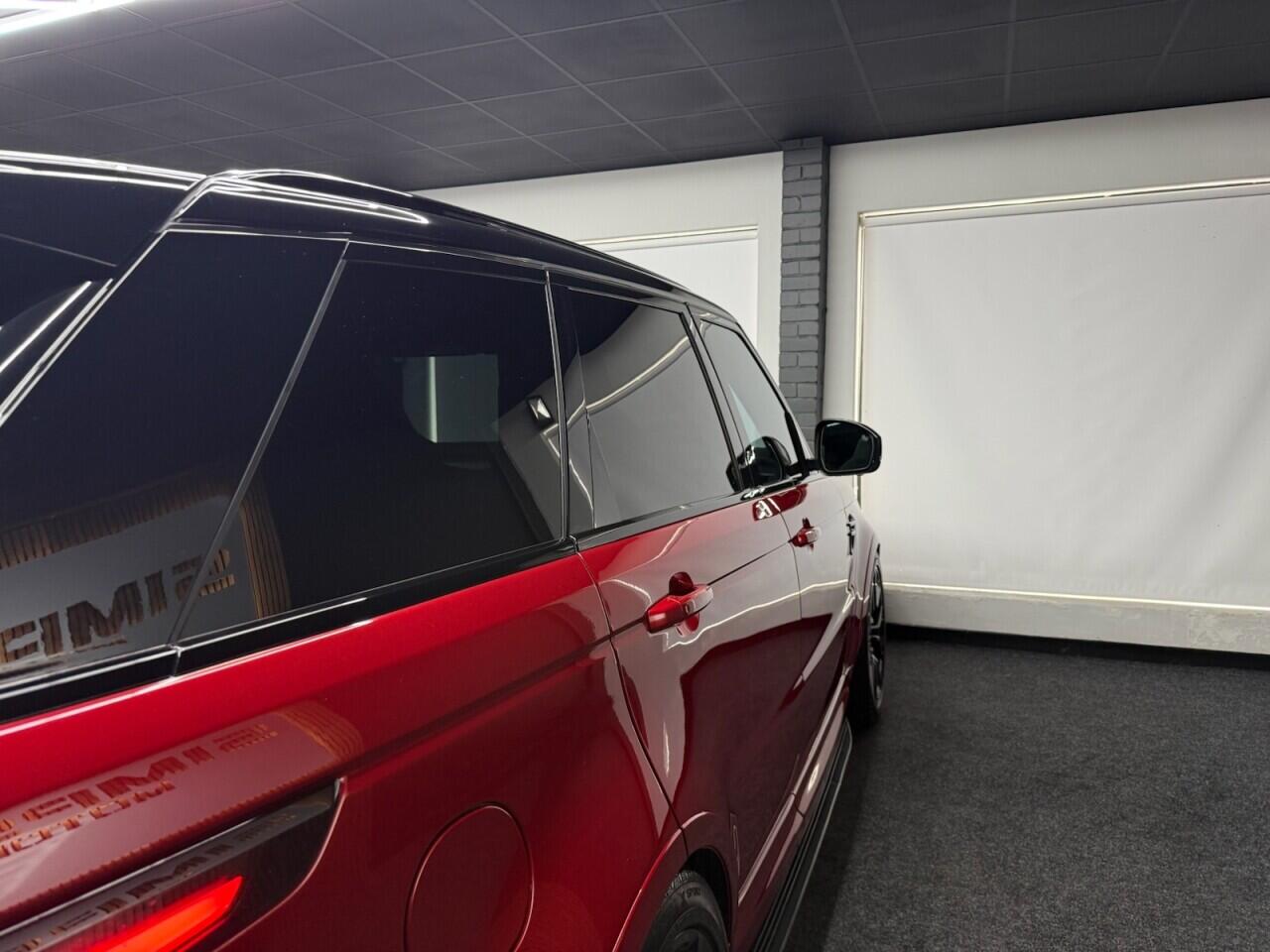 Land Rover Range Rover Sport view 14