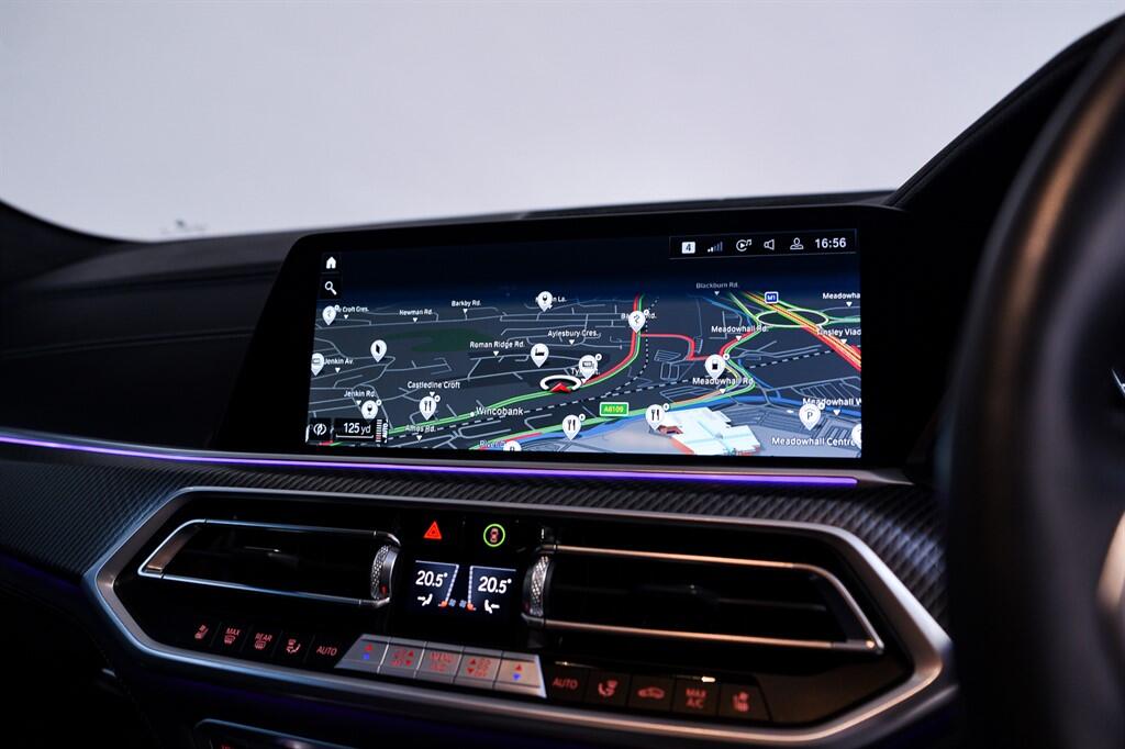 BMW X6 M view 31