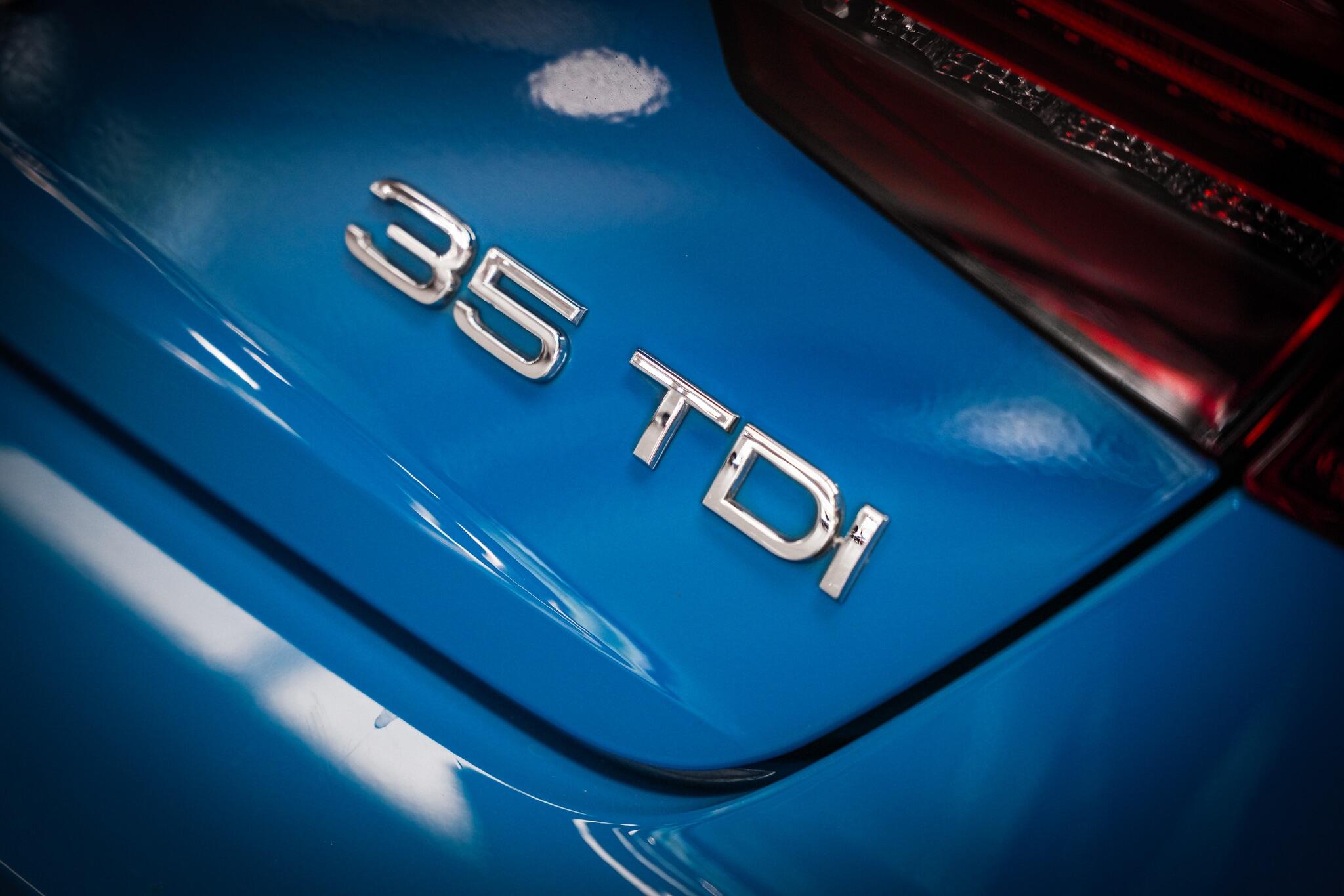 Audi A4 view 37