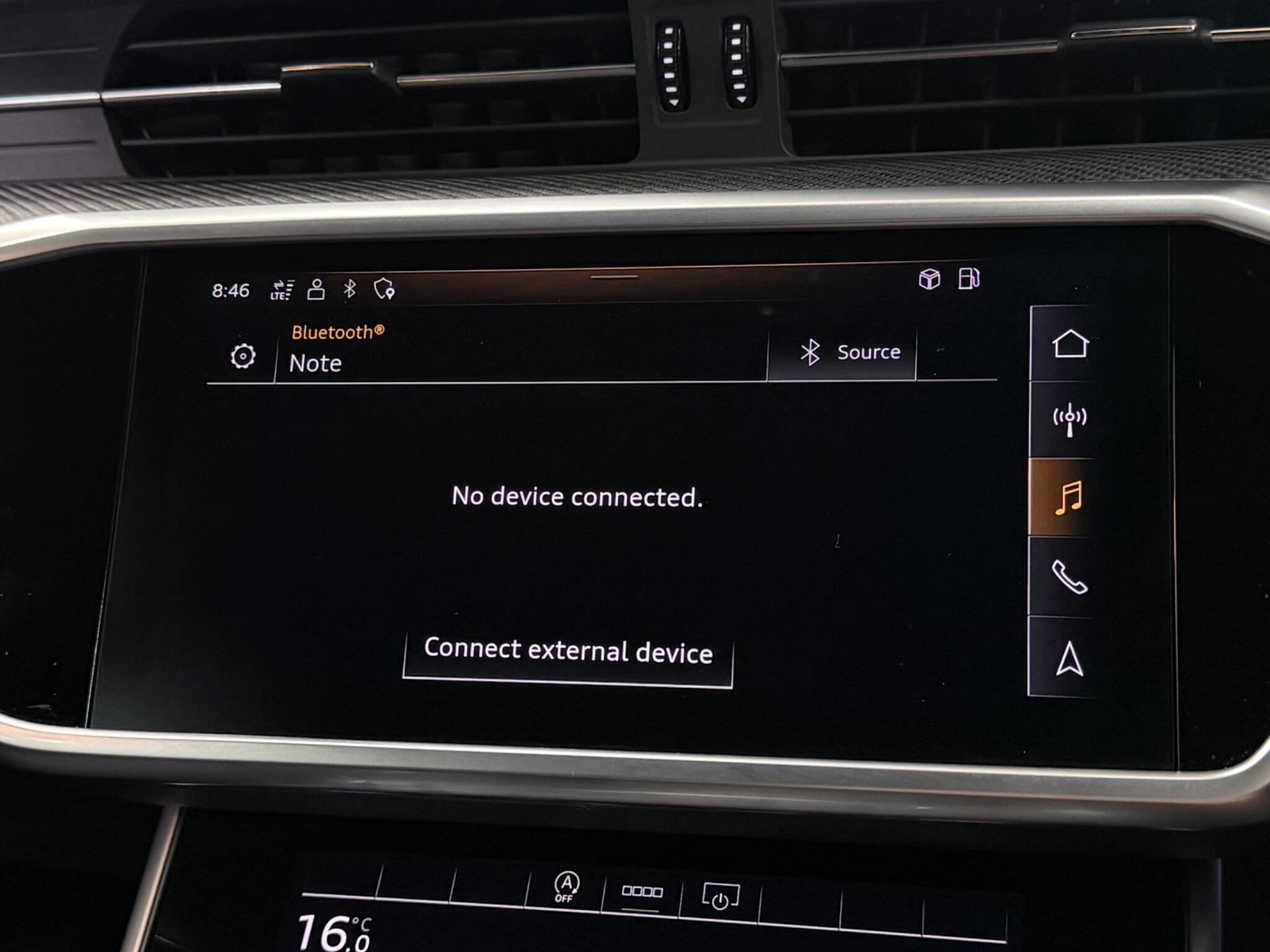Audi A6 view 21