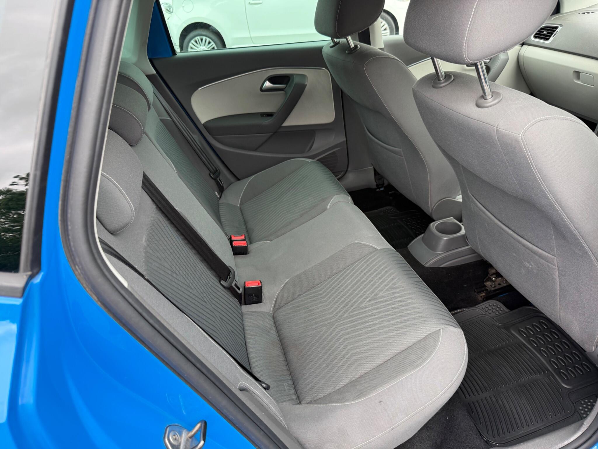 Volkswagen Polo view 21